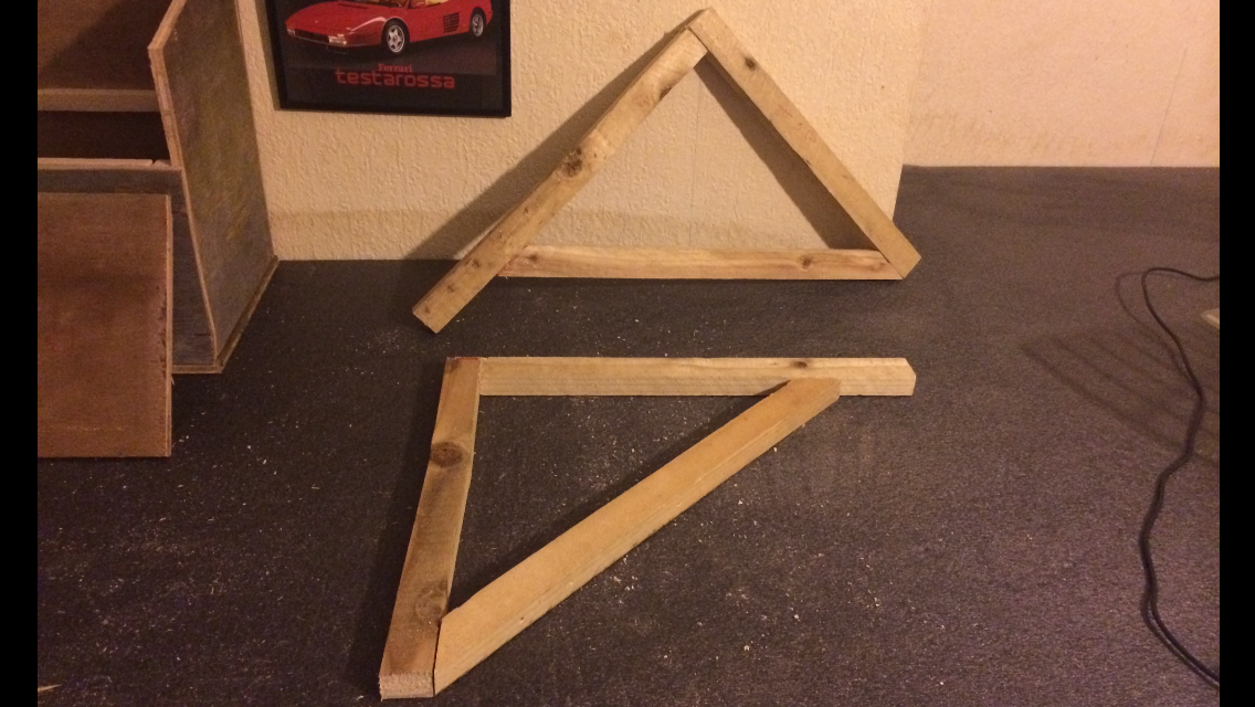 squirrel house 010.PNG