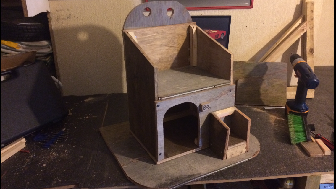 squirrel house 015.PNG