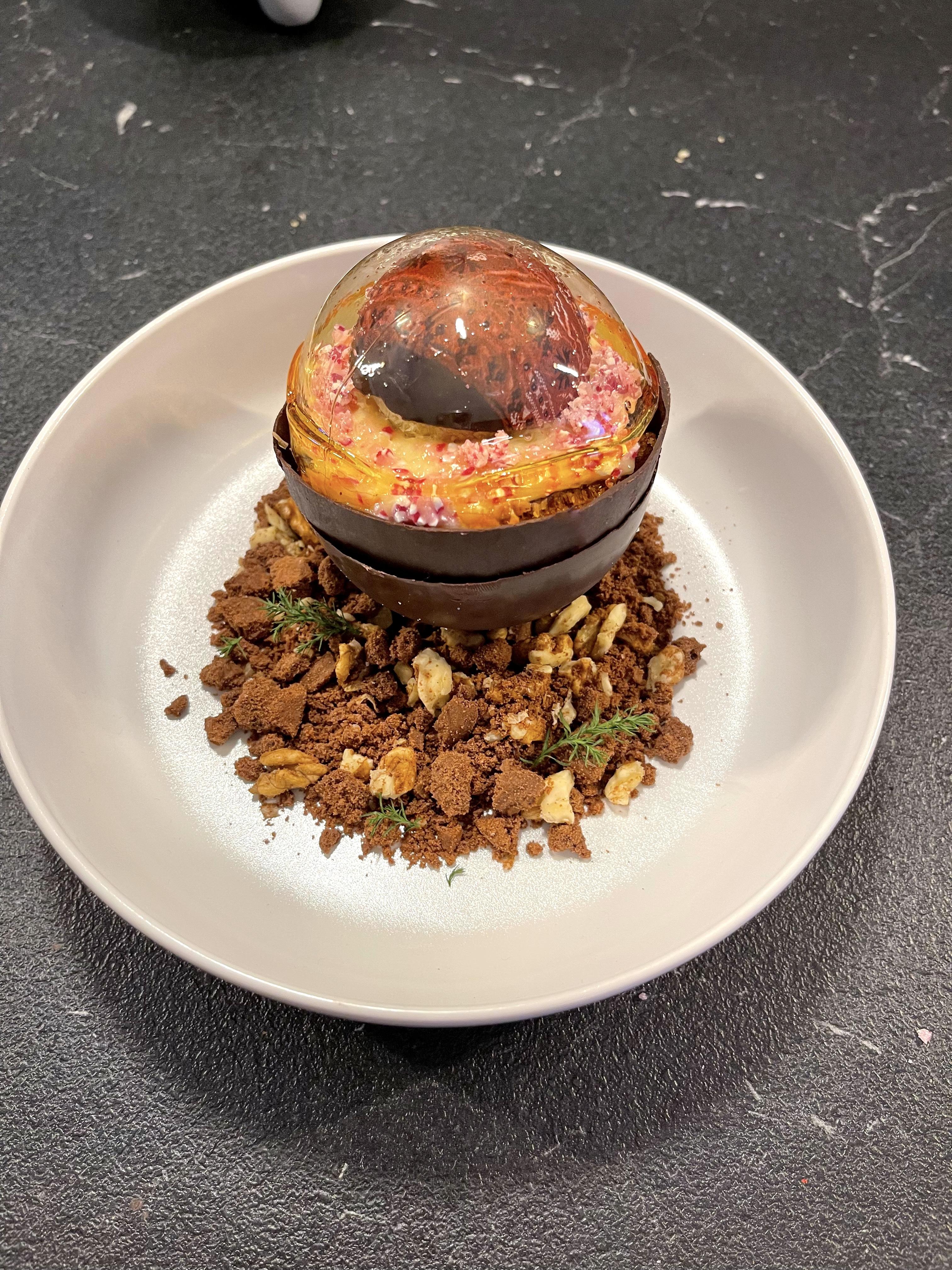 Christmas Ball Sugar Glass Dome