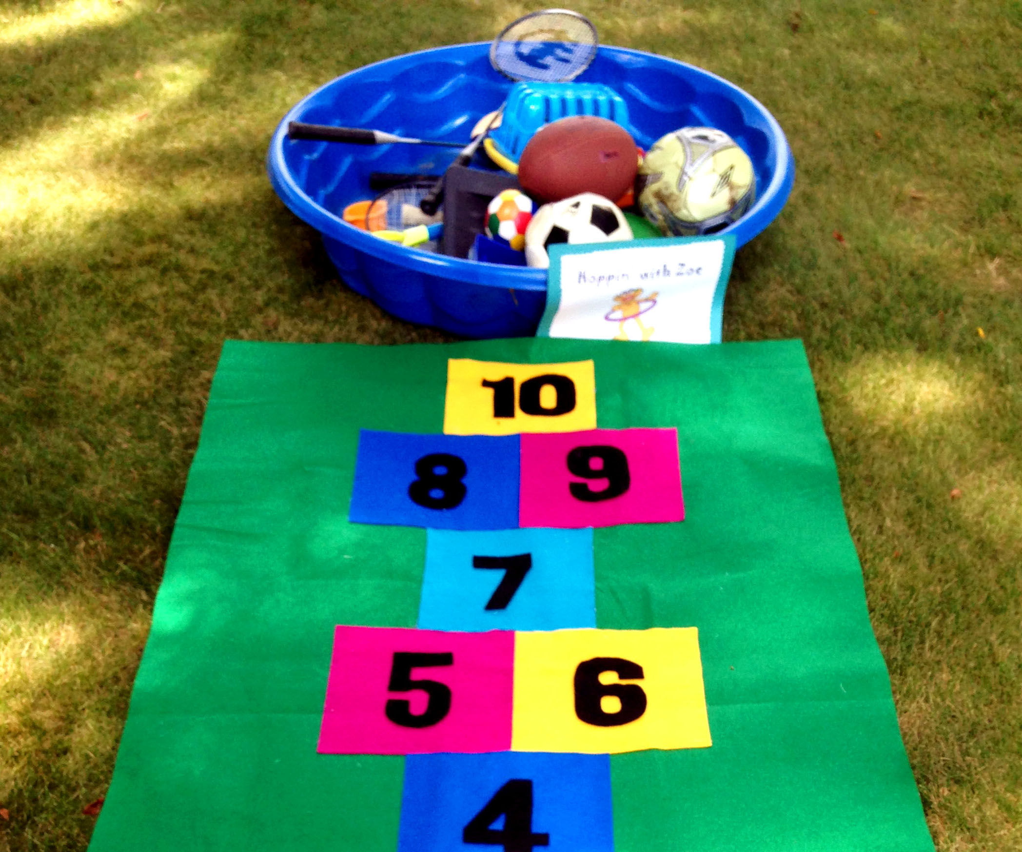 How to Make a No-Sew Hopscotch Mat
