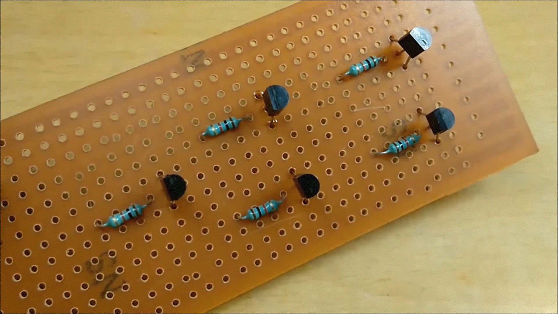 How to make voice control home automation--control light.Fan.computer using your voice using arduino - YouTube.MKV_000151840.jpg