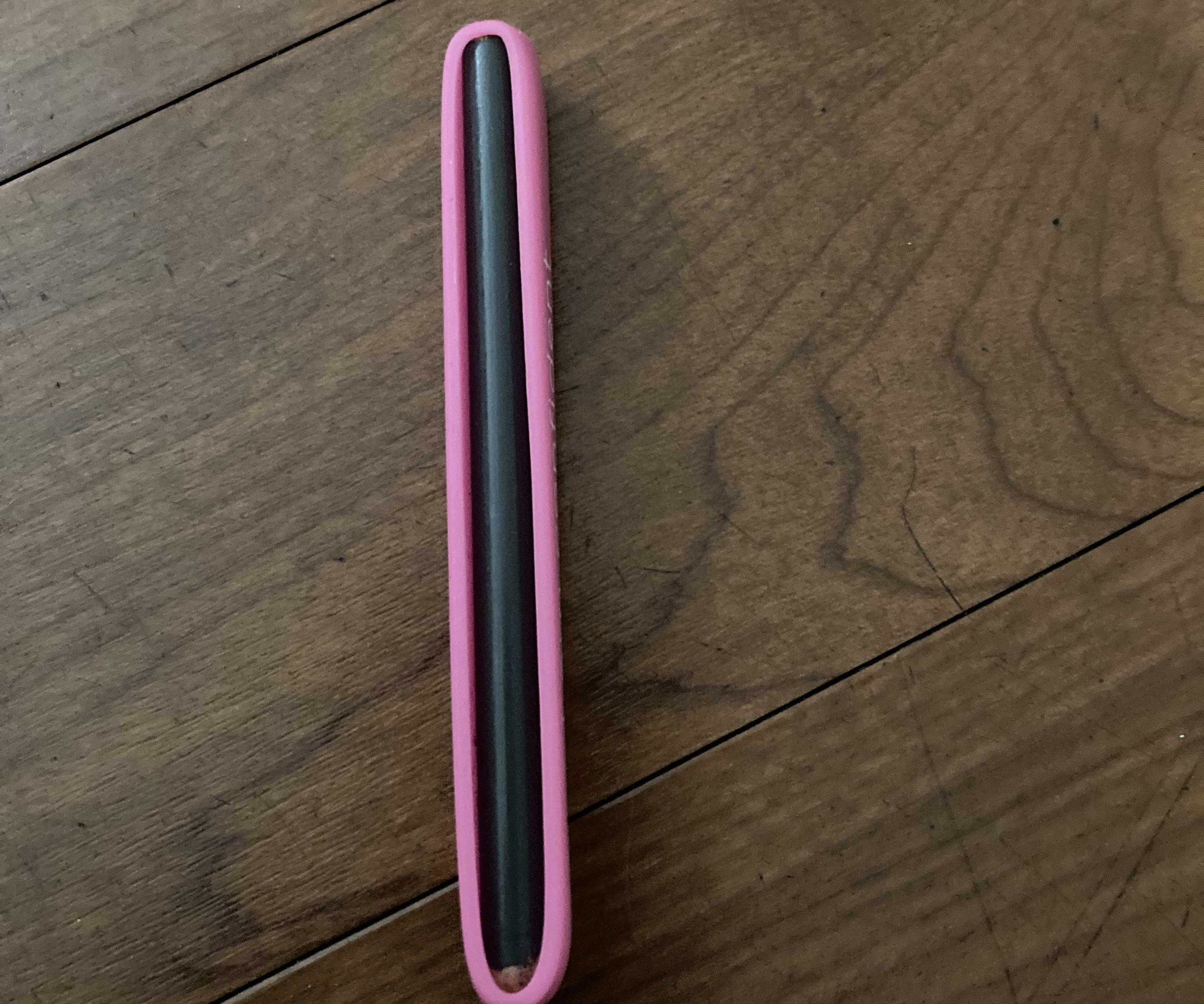 Pencil Shooter Powered by Rubber Band (Fast!)