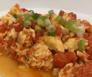Grandma's Tomato and Egg Stir-Fry 