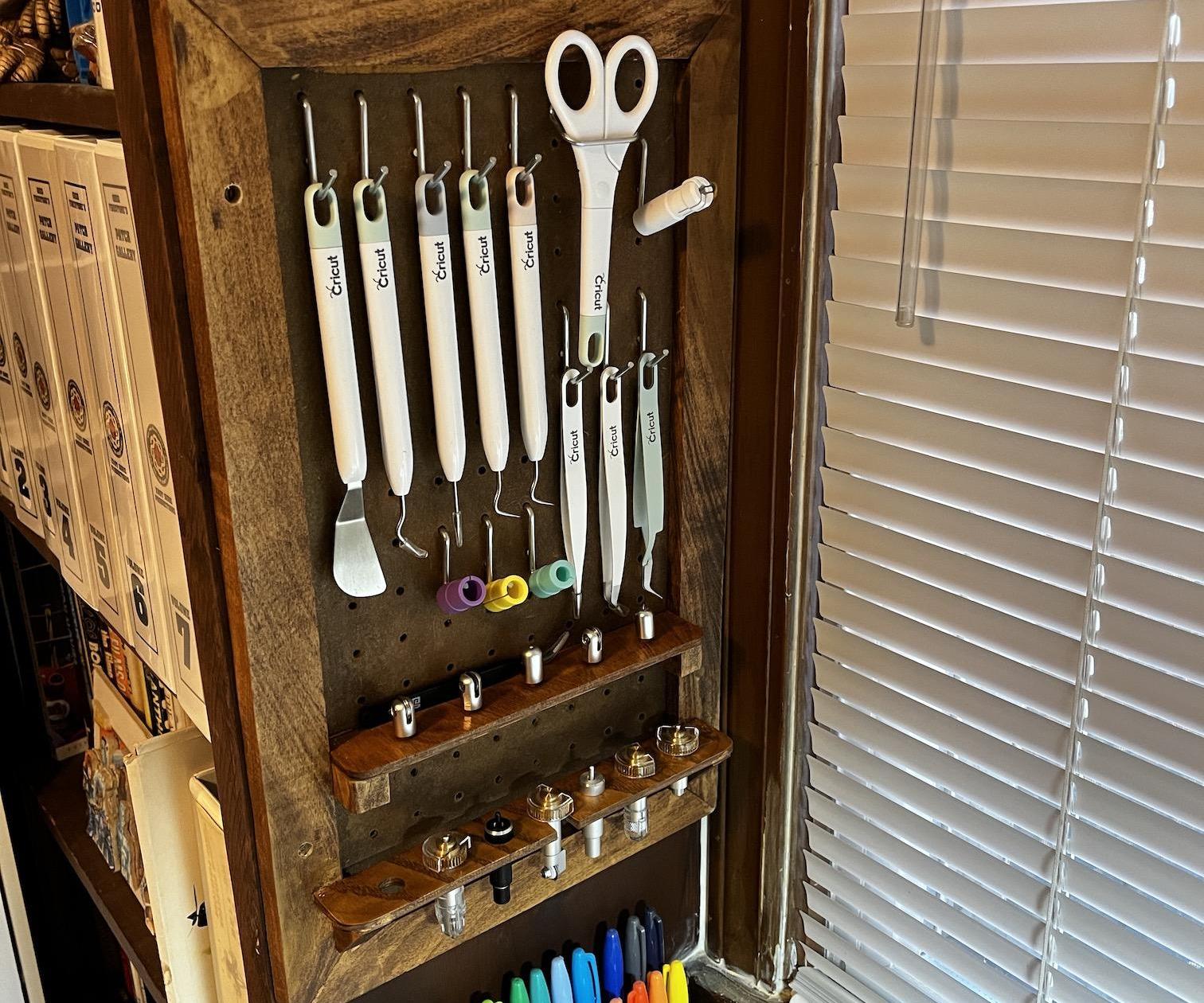 Custom Cricut Caddy for Tools