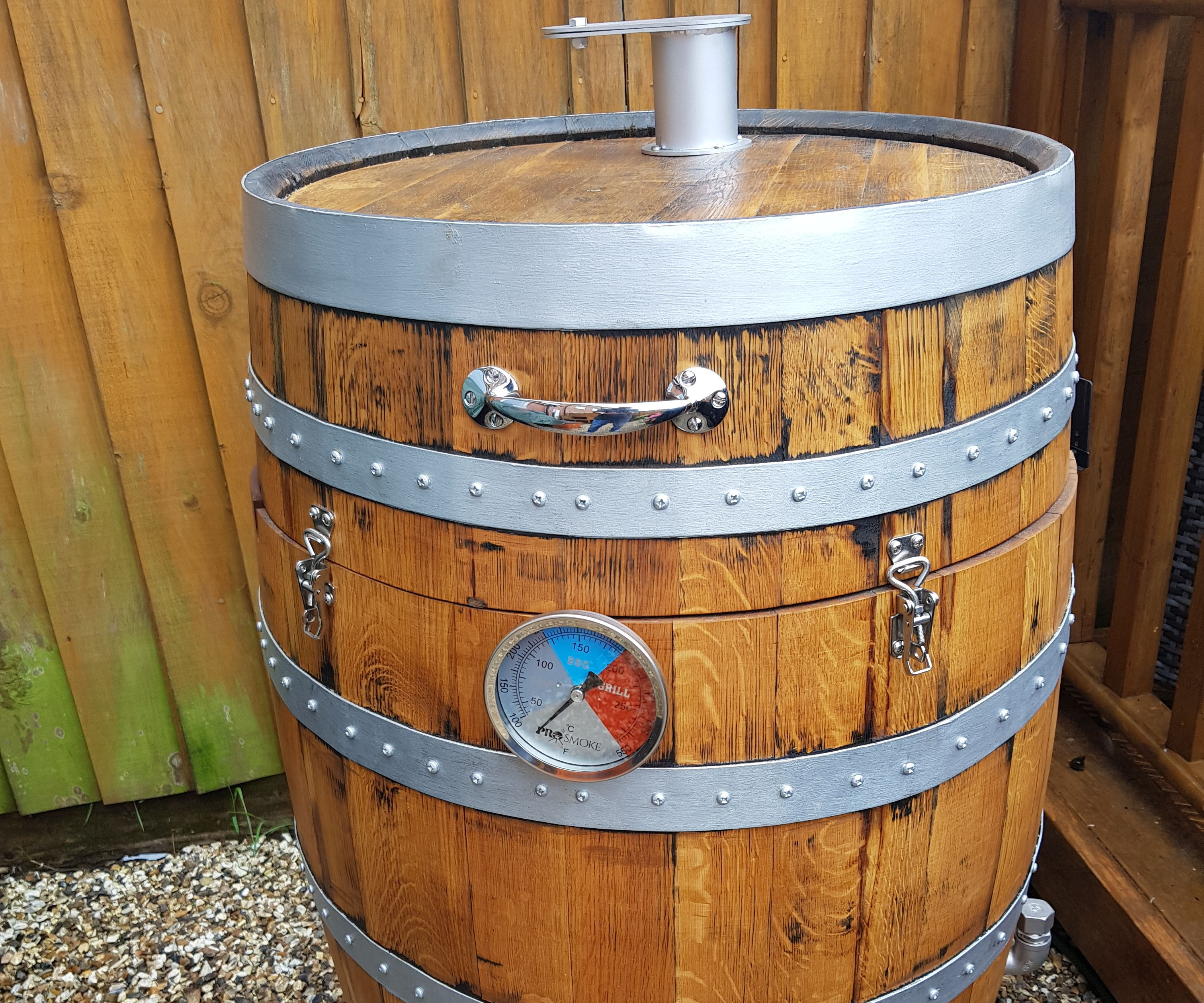 Whiskey Barrel Smoker / BBQ