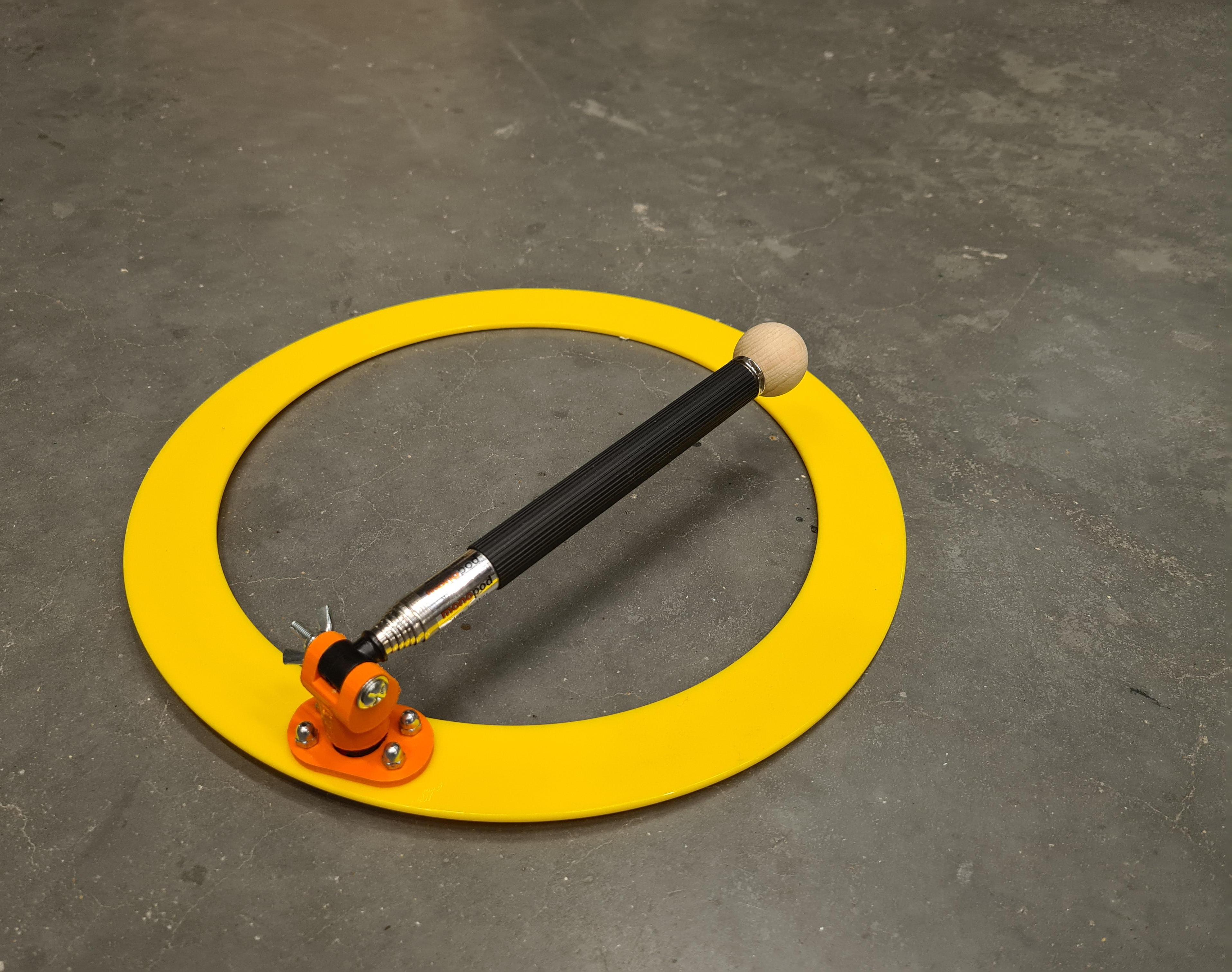 D4E1 Juggle Ring Stick