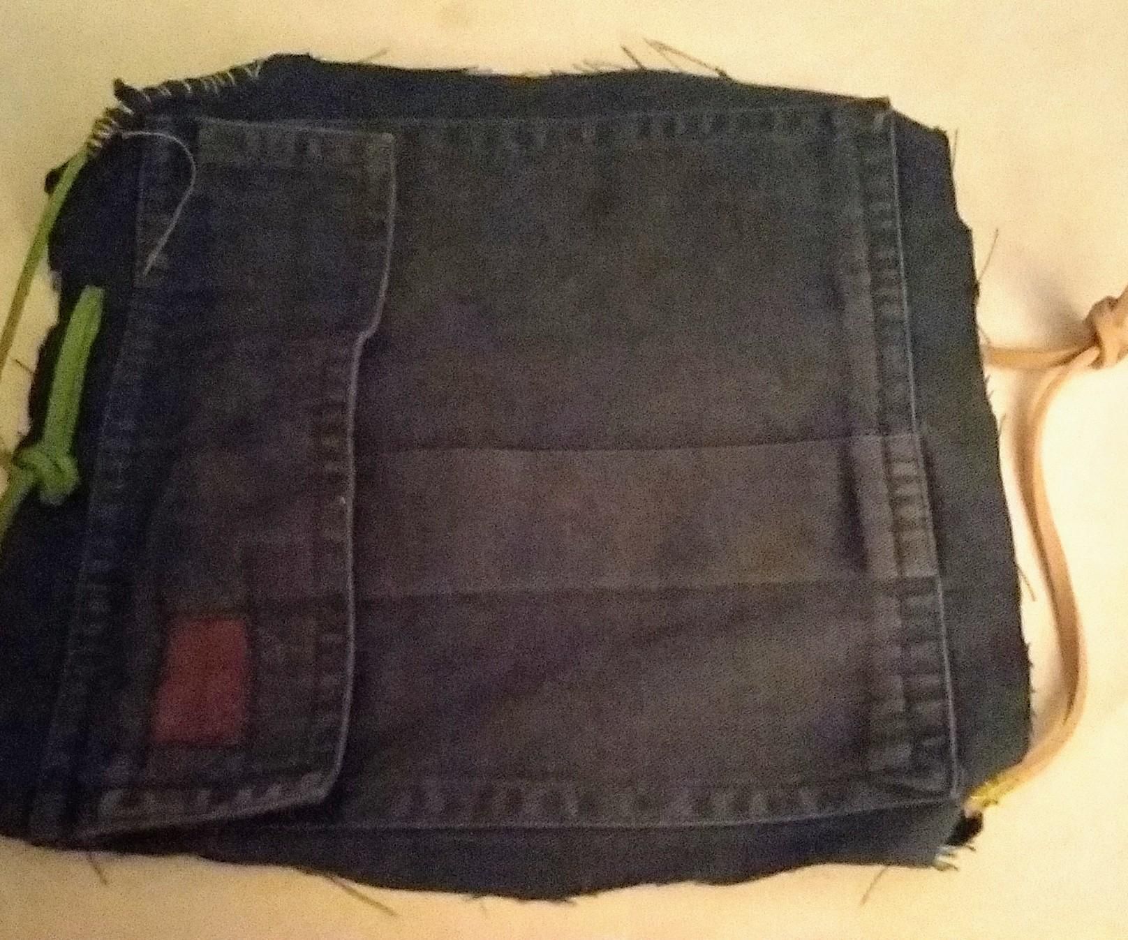 Facemask From Old Shirt With Rubber Bands for Coronavirus, Version 3