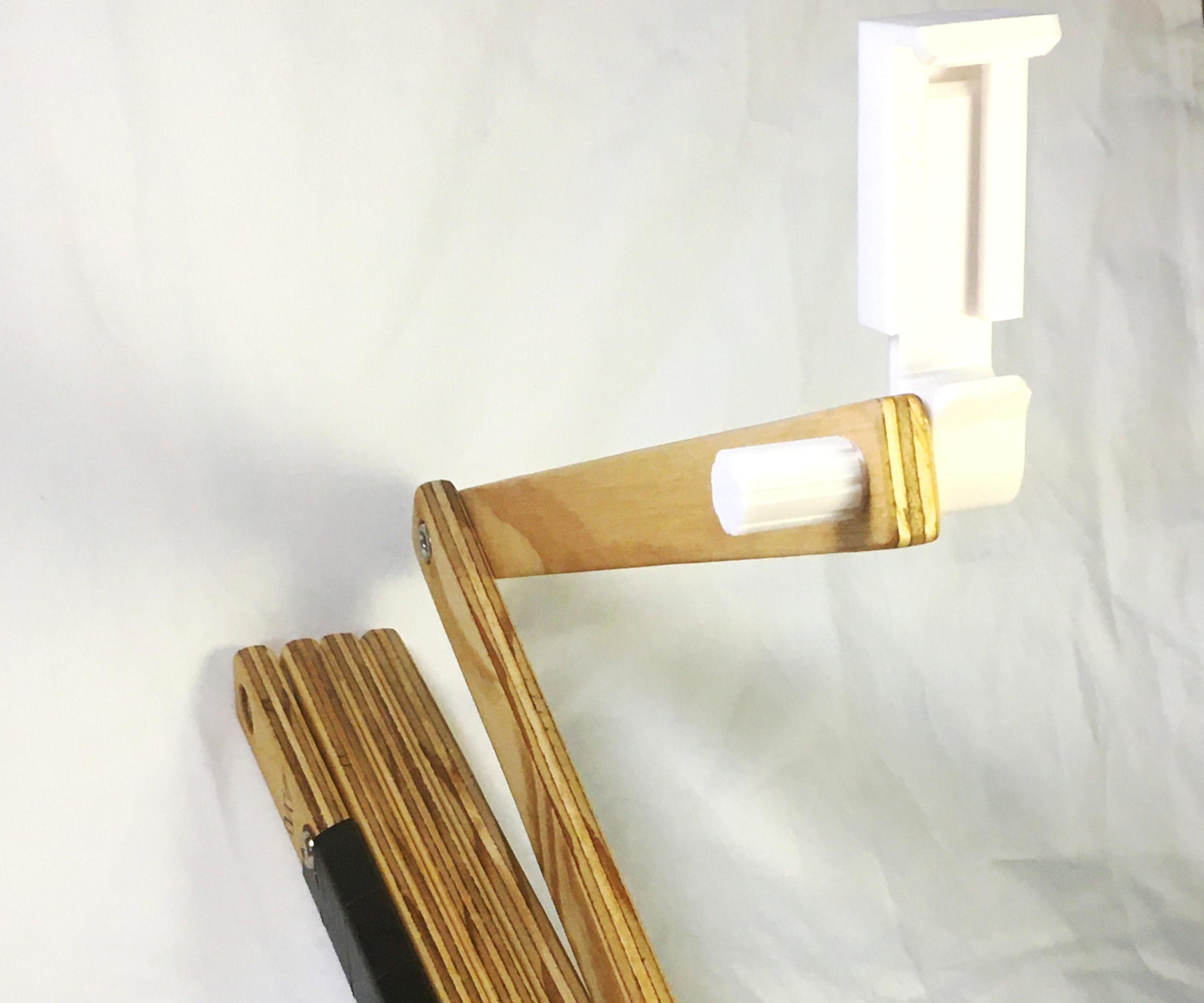 Portable Plywood 6 Foot Selfie Stick