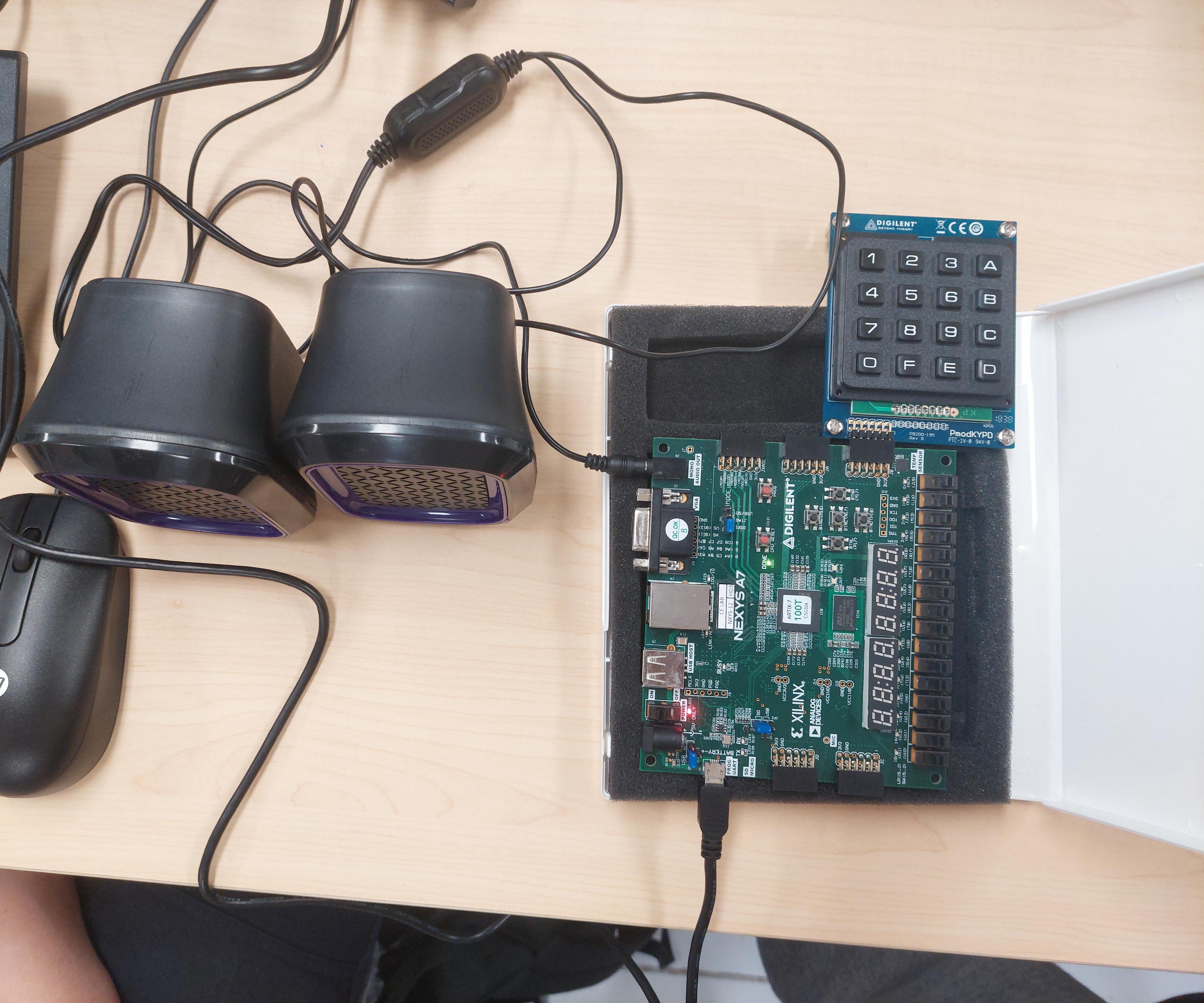 DIGITAL PIANO - FPGA BOARD