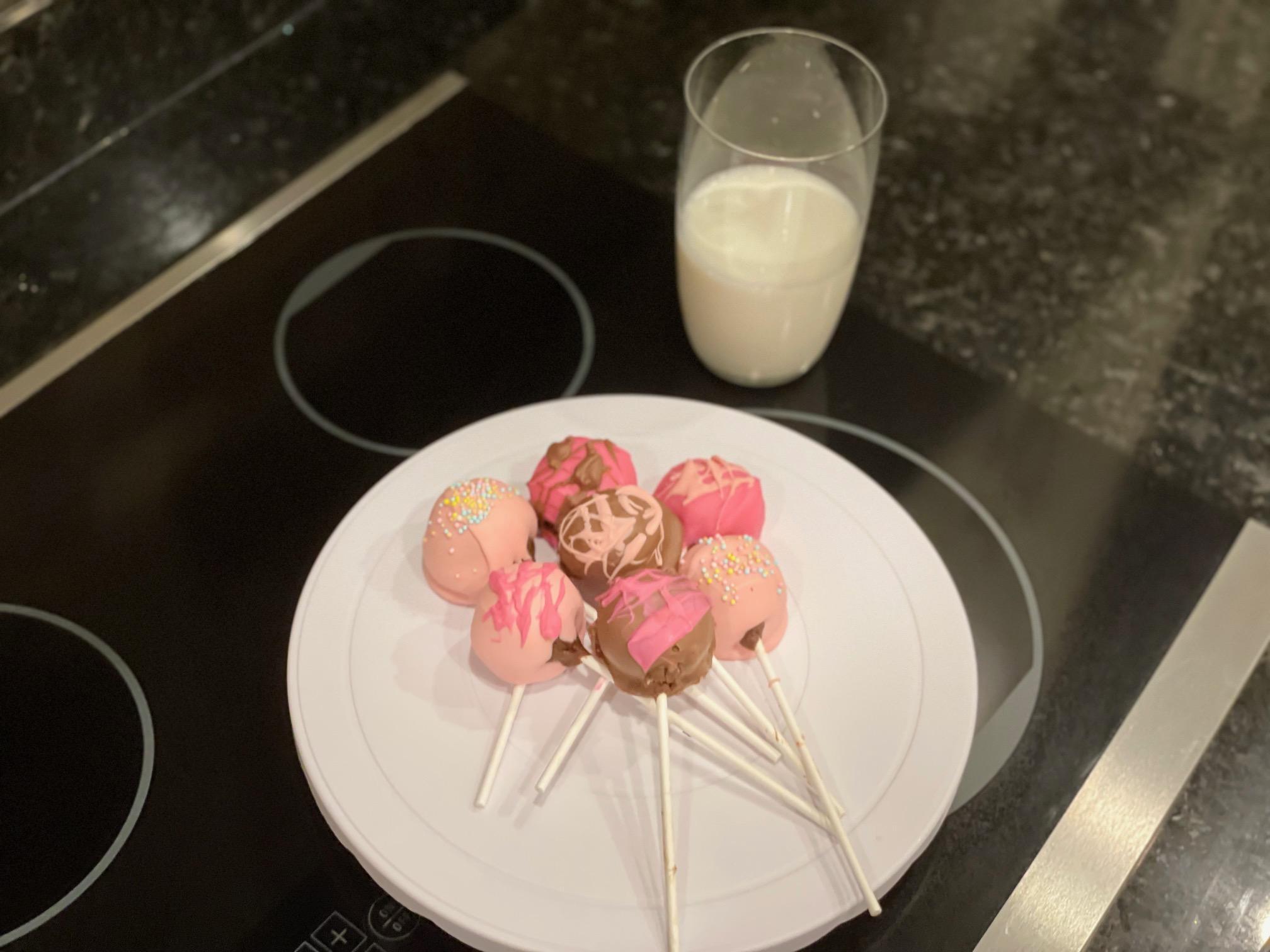 How to Make Homemade Cake Pops