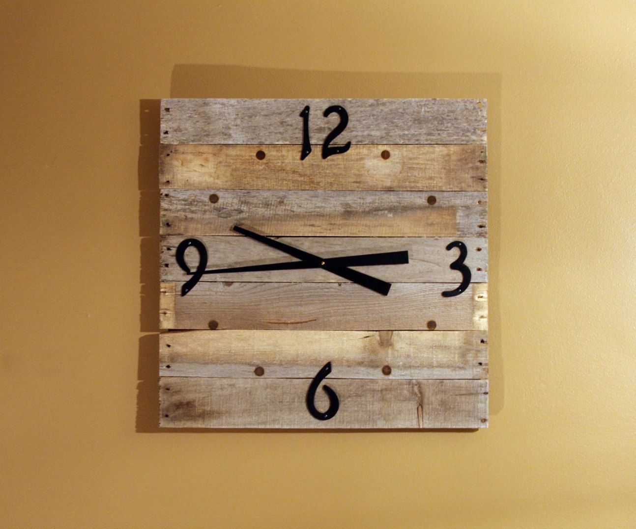Wooden Pallet Wall Clock