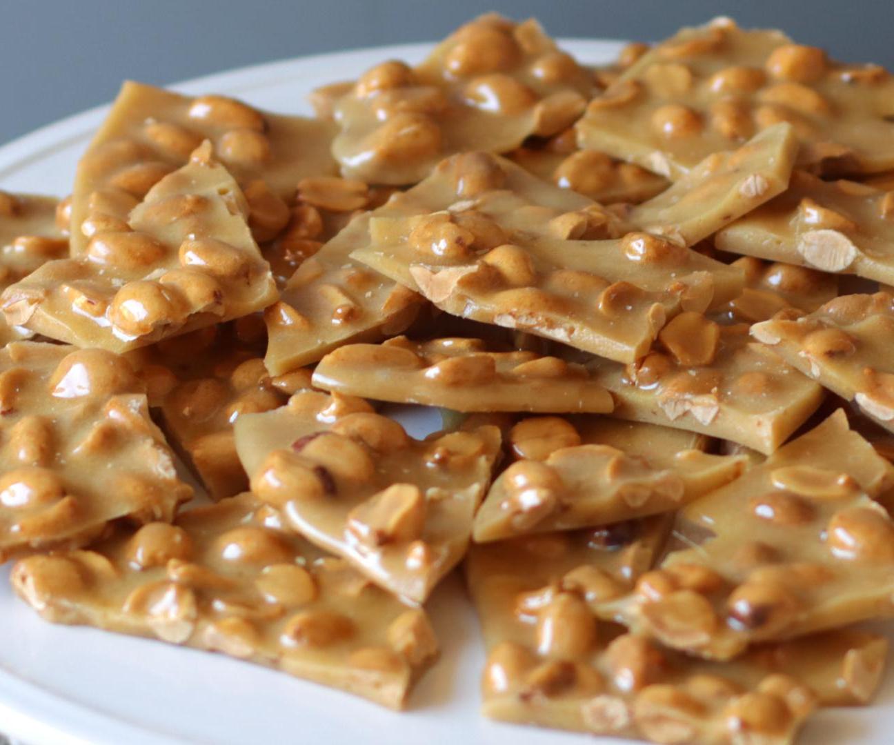 Classic Peanut Brittle