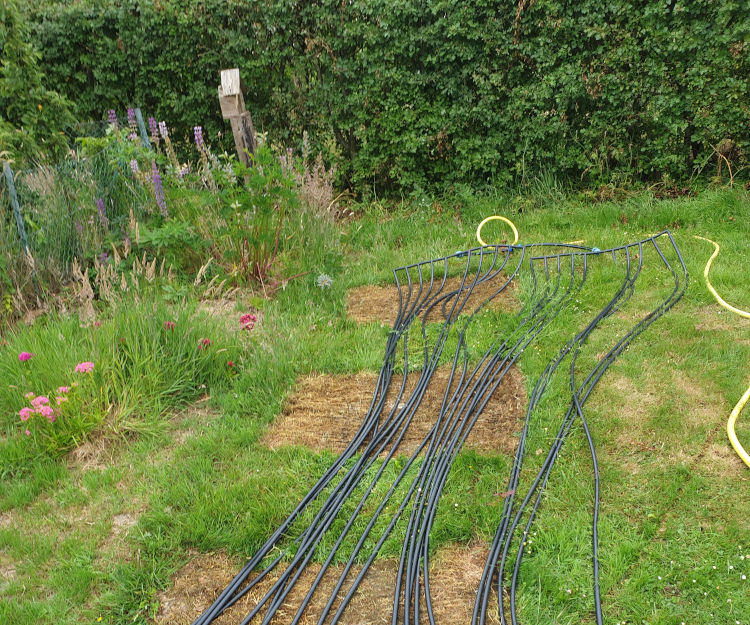 Make a Solar Pool Heater 