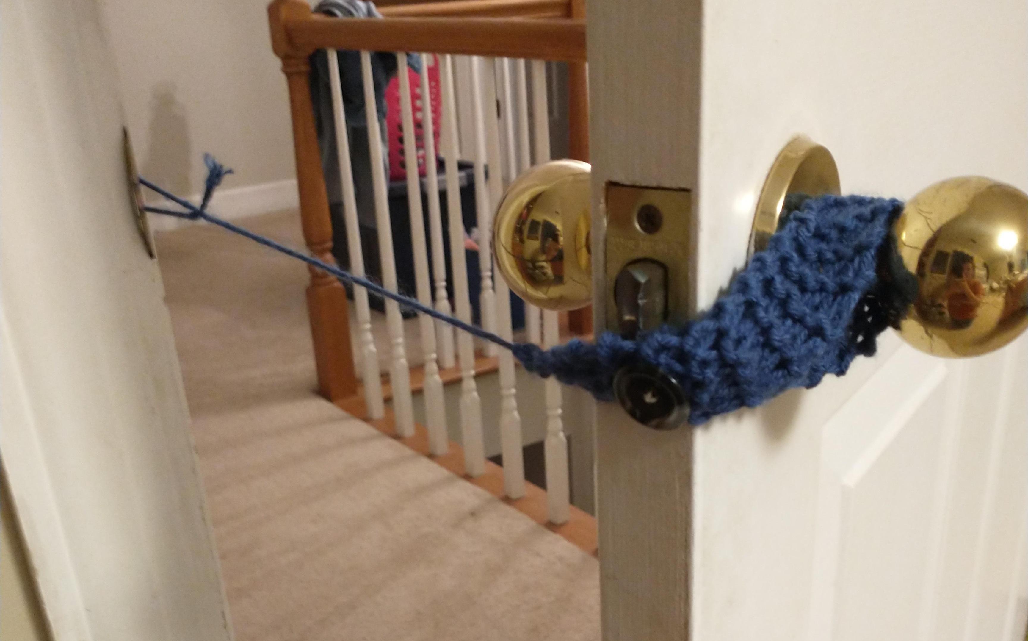 Knitted Door Holder