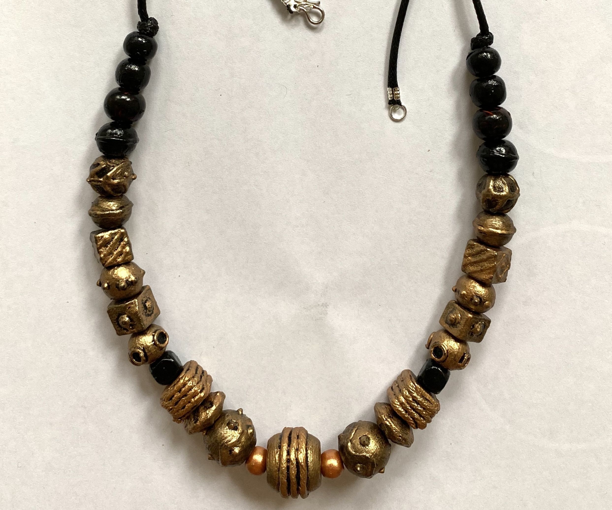 Textured Wooden Beads Necklace.