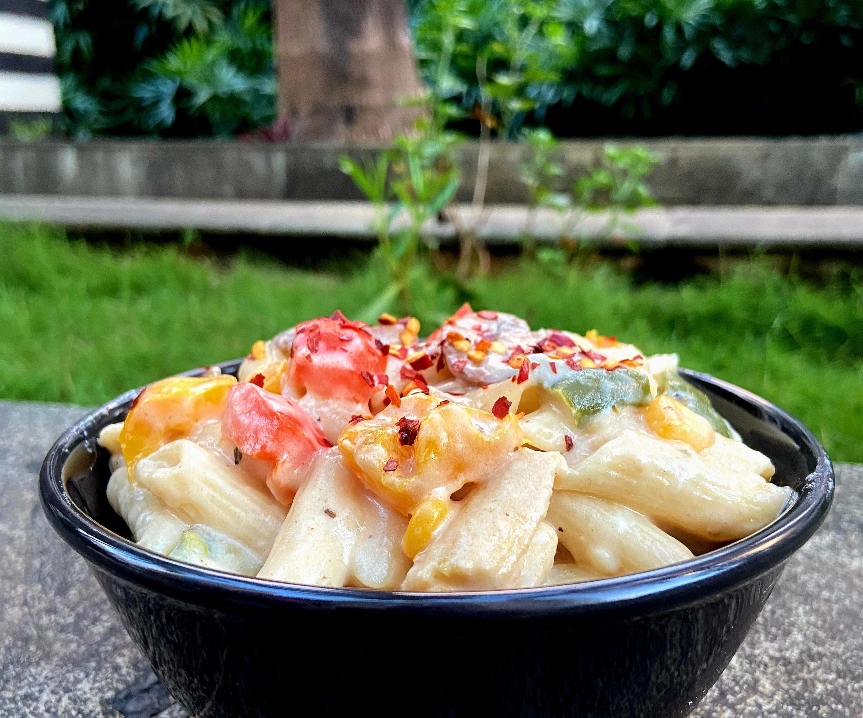 Say Cheeeeseeee - Cheesy White Sauce Pasta