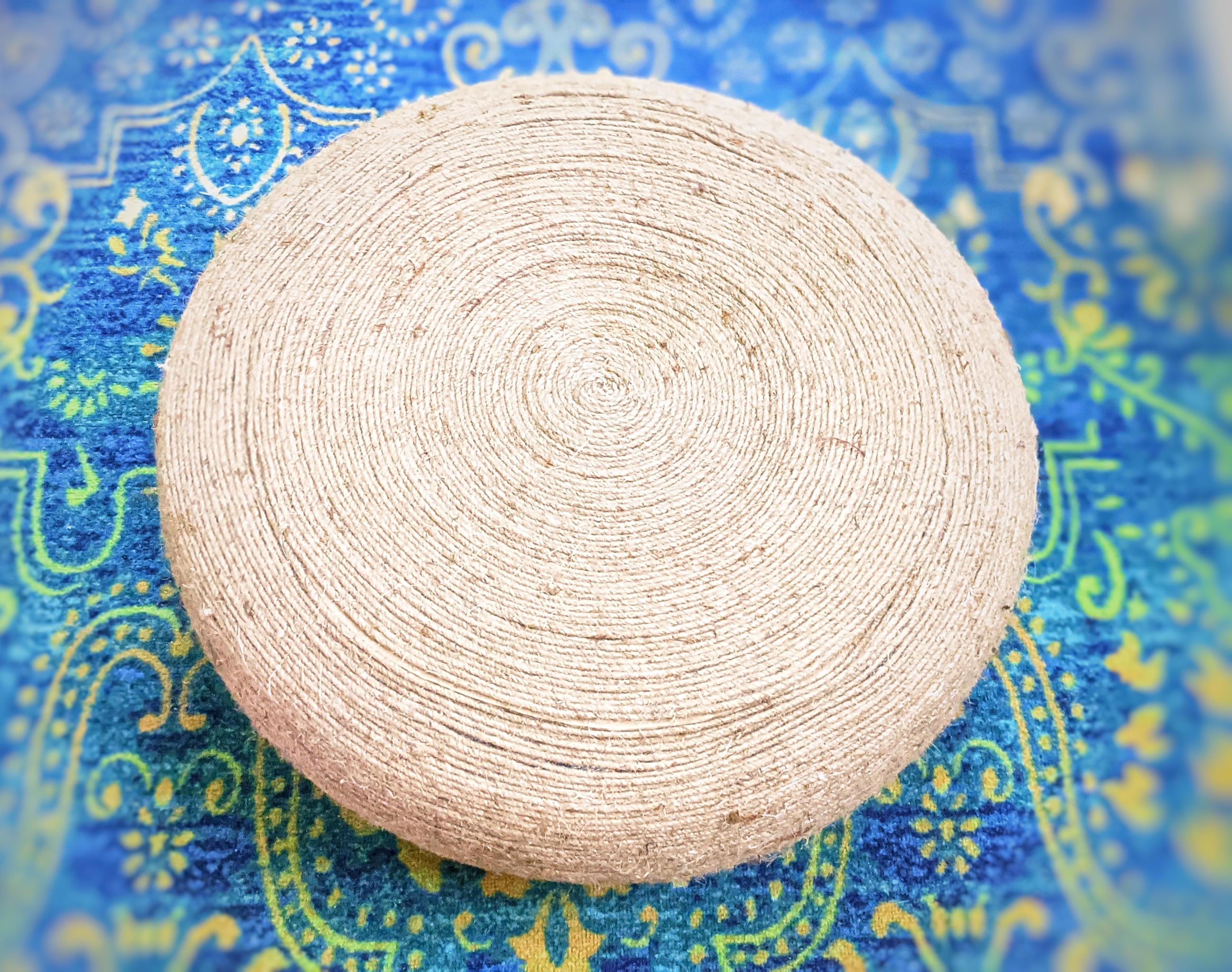 DIY Recycled Coffee Table Under 5$