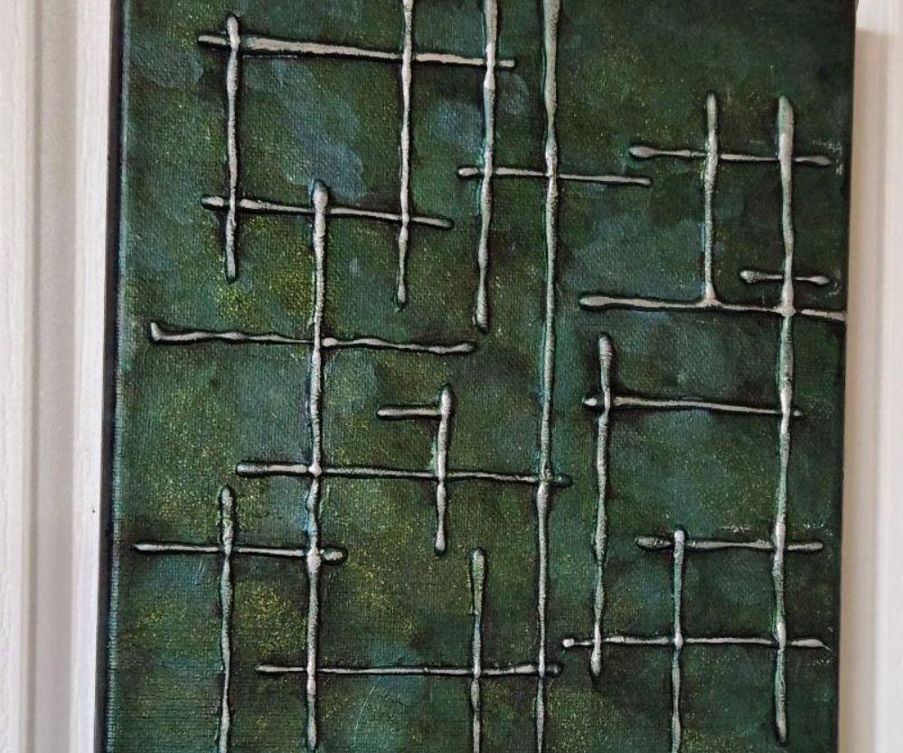 Quick and Easy Hot Glue Wall Art