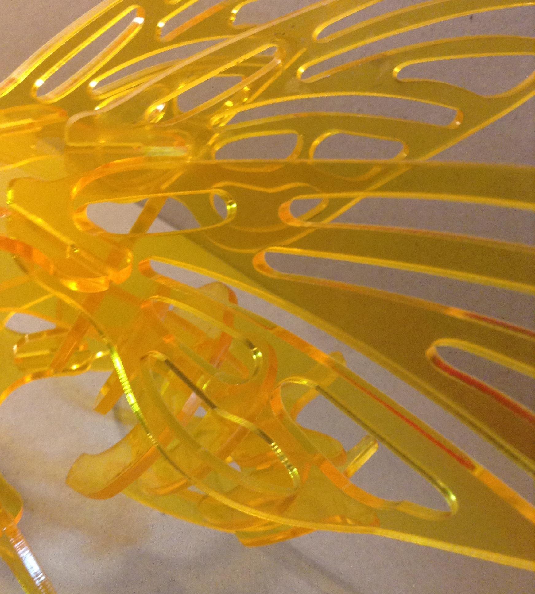 El Engendro De Alas Doradas