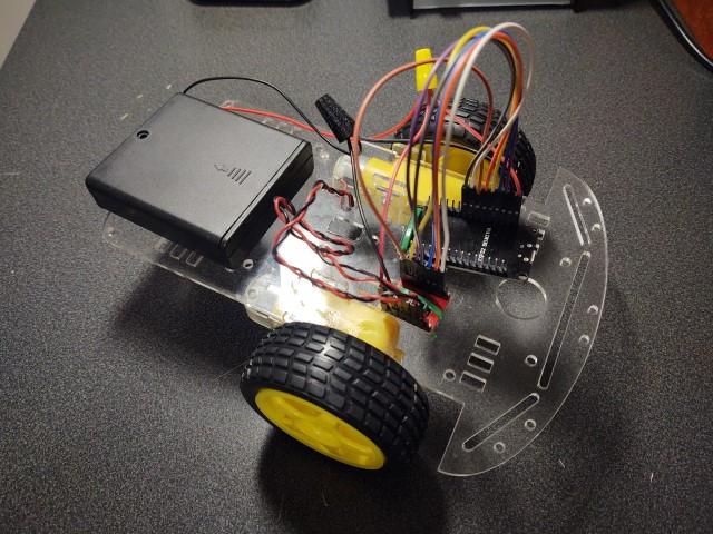 Simple 2 Wheel ESP32 Robot Using the TB6612FNG Dual Motor Controller