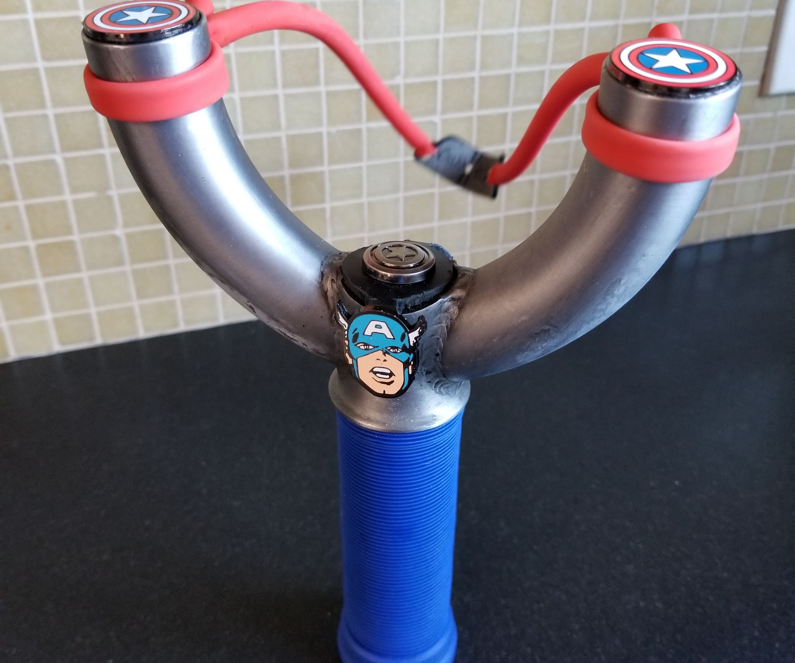 Captain America Sling Shot