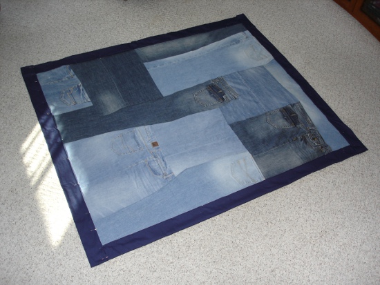Make Your Old Jeans Into a Quilt!