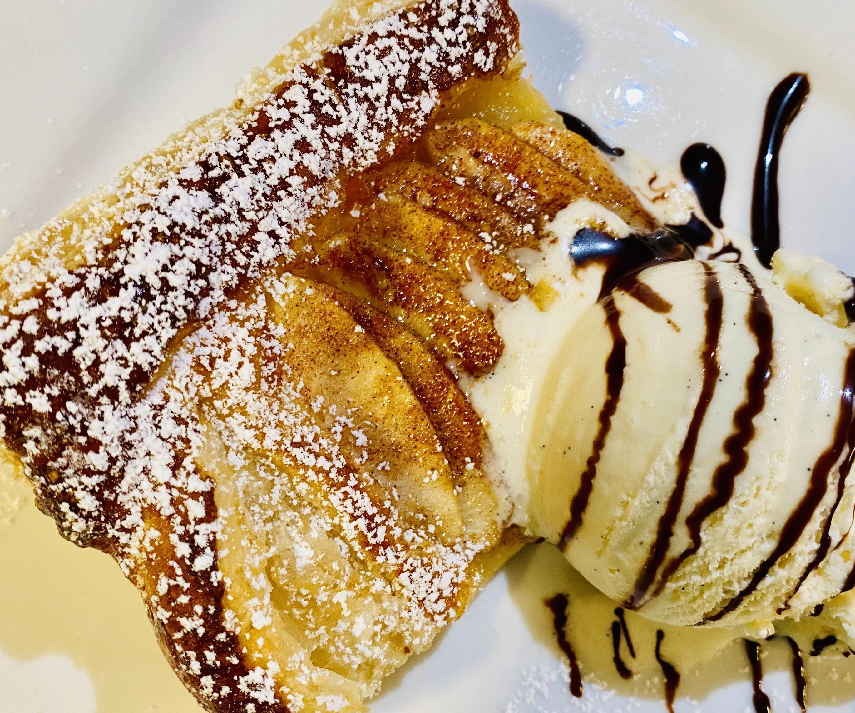 Simple and Delicious Apple Tart