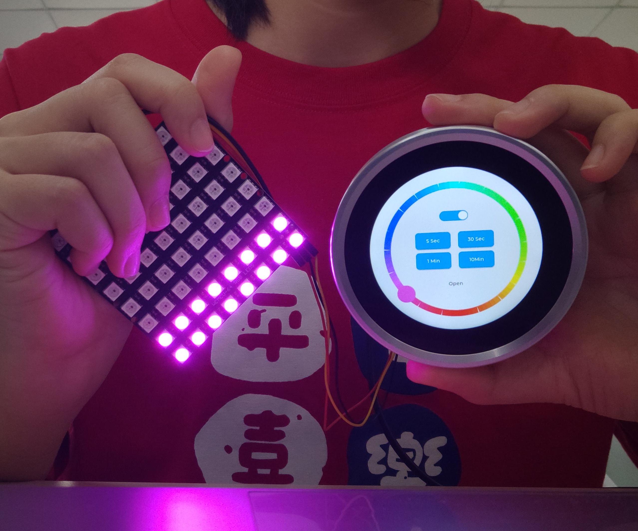 Lighting Controller With Freely Adjustable WS2812 LED Color