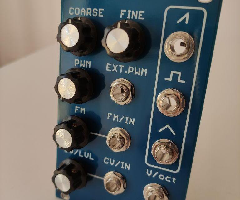 3340 Voltage Controlled Oscillator Module for Modular Synthesizers