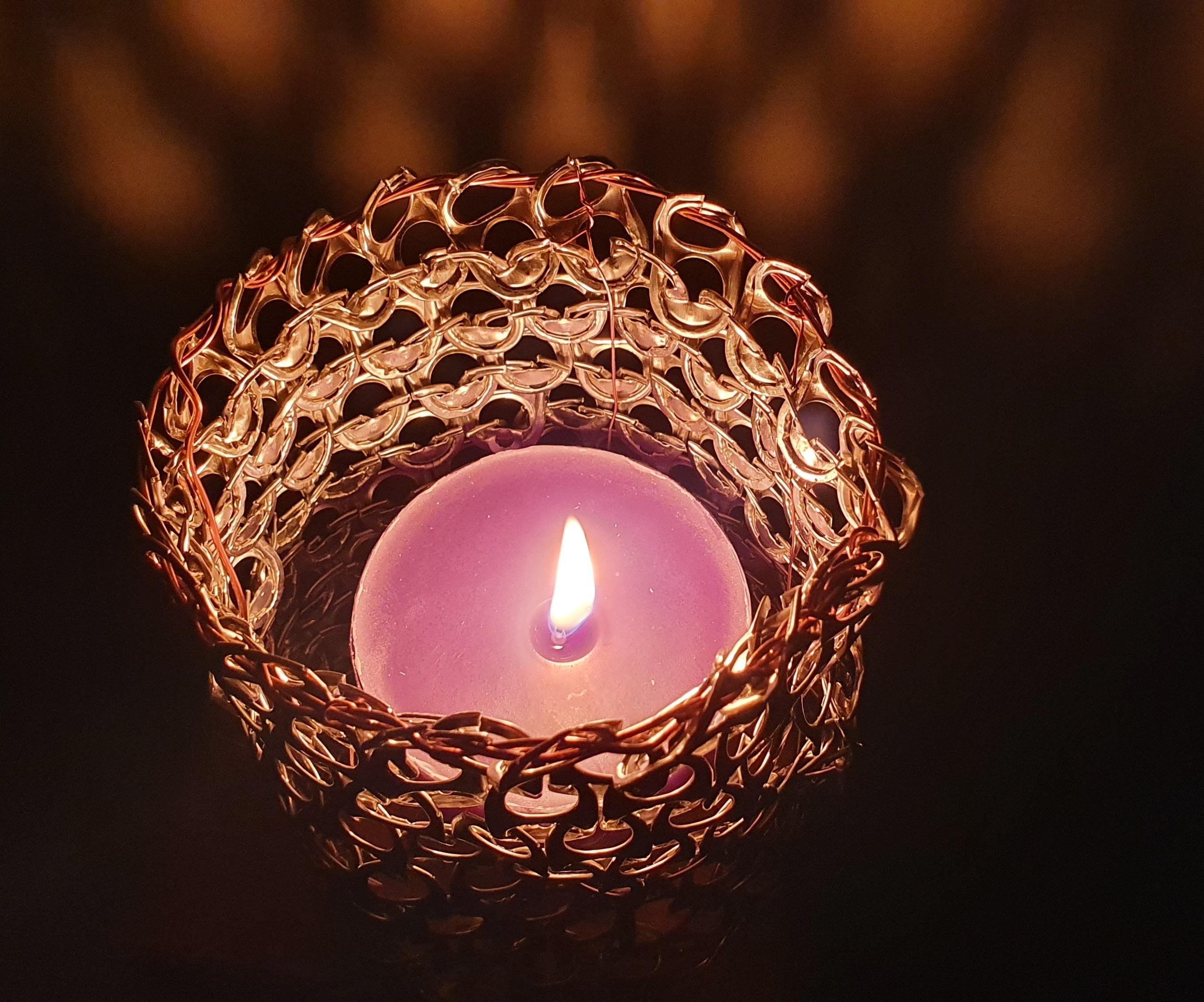 Candle Holder from aluminum can tabs