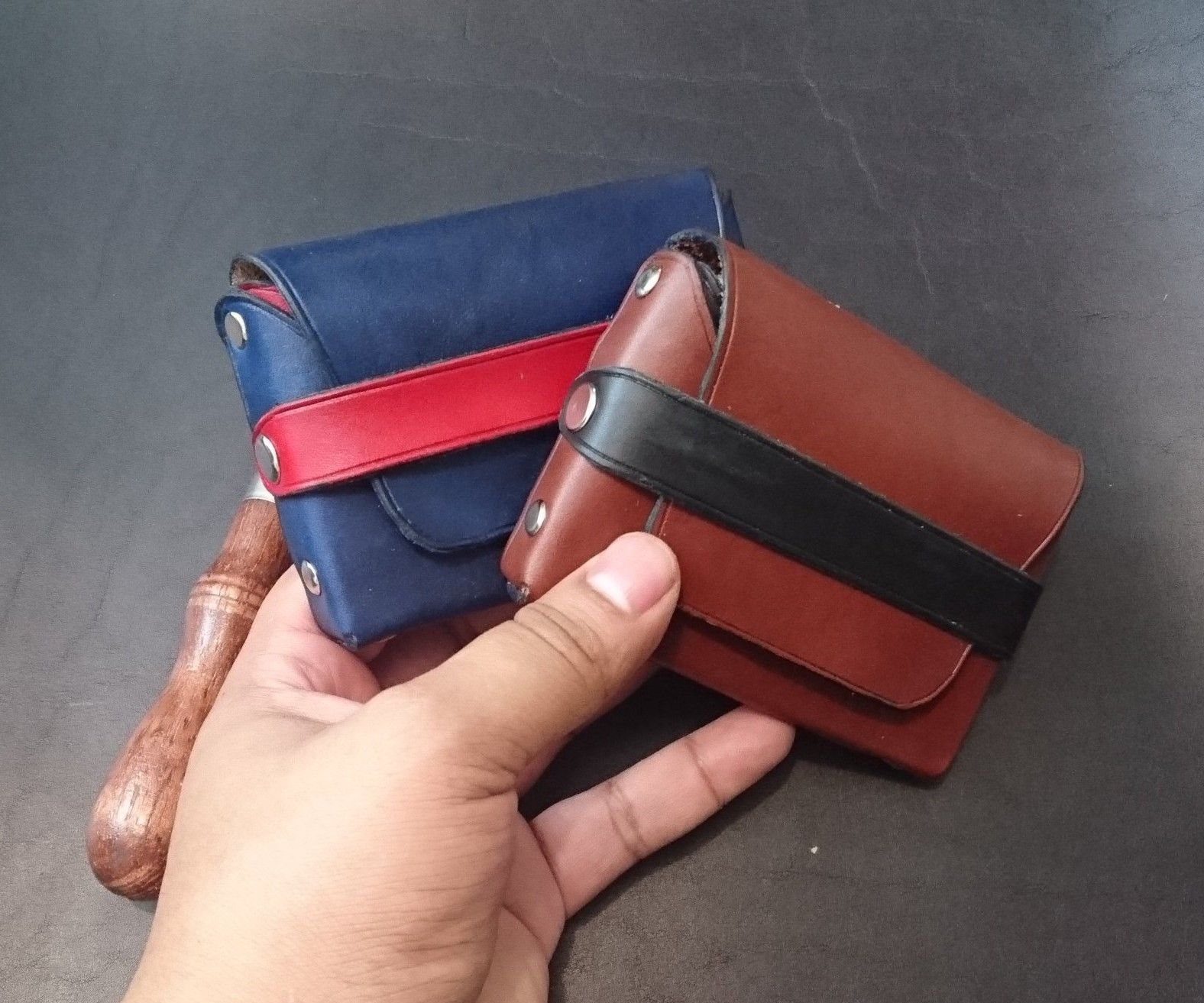 Stitchless Card Holder  & 3D Configurator.