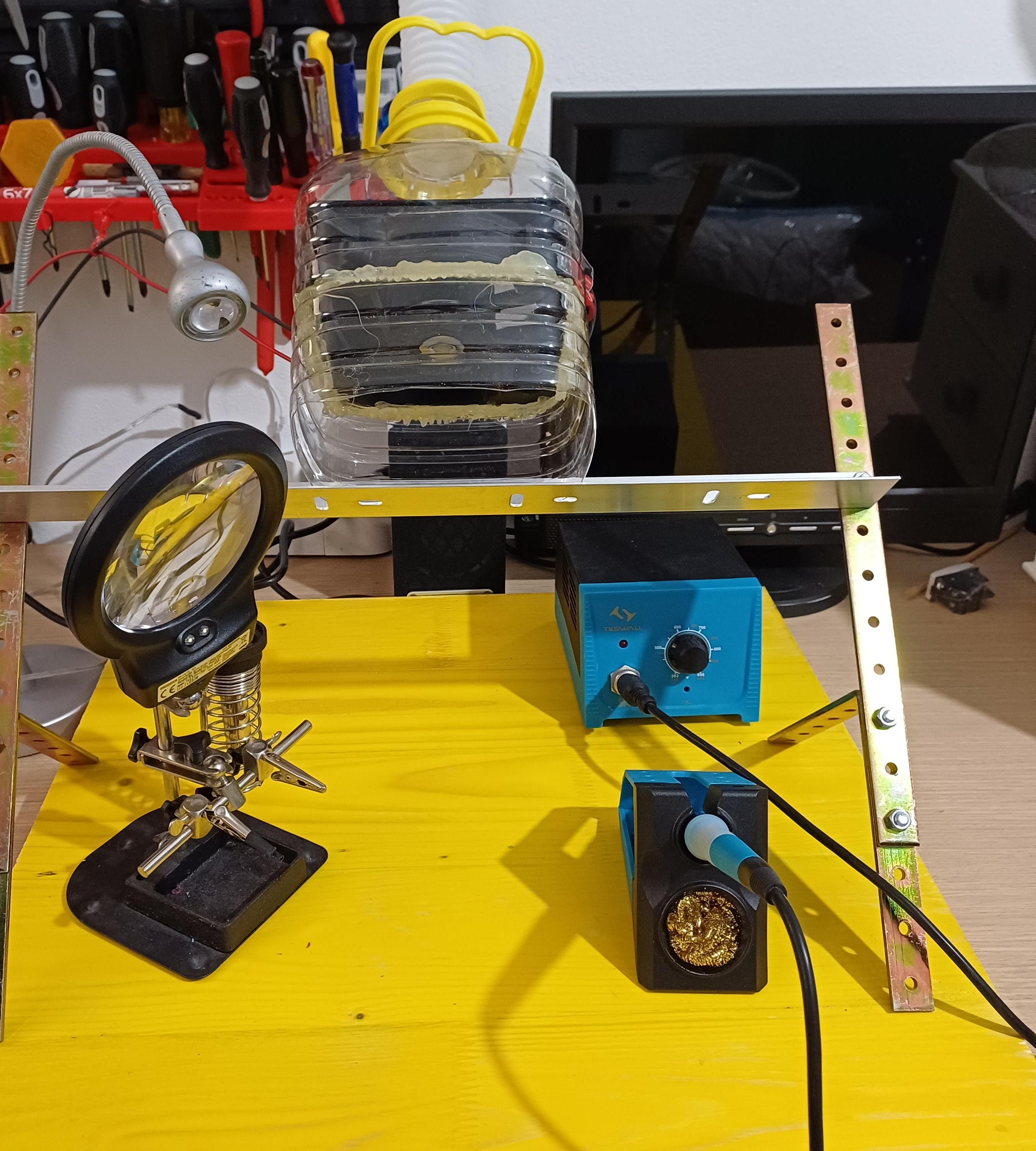 Soldering Fume Extractor