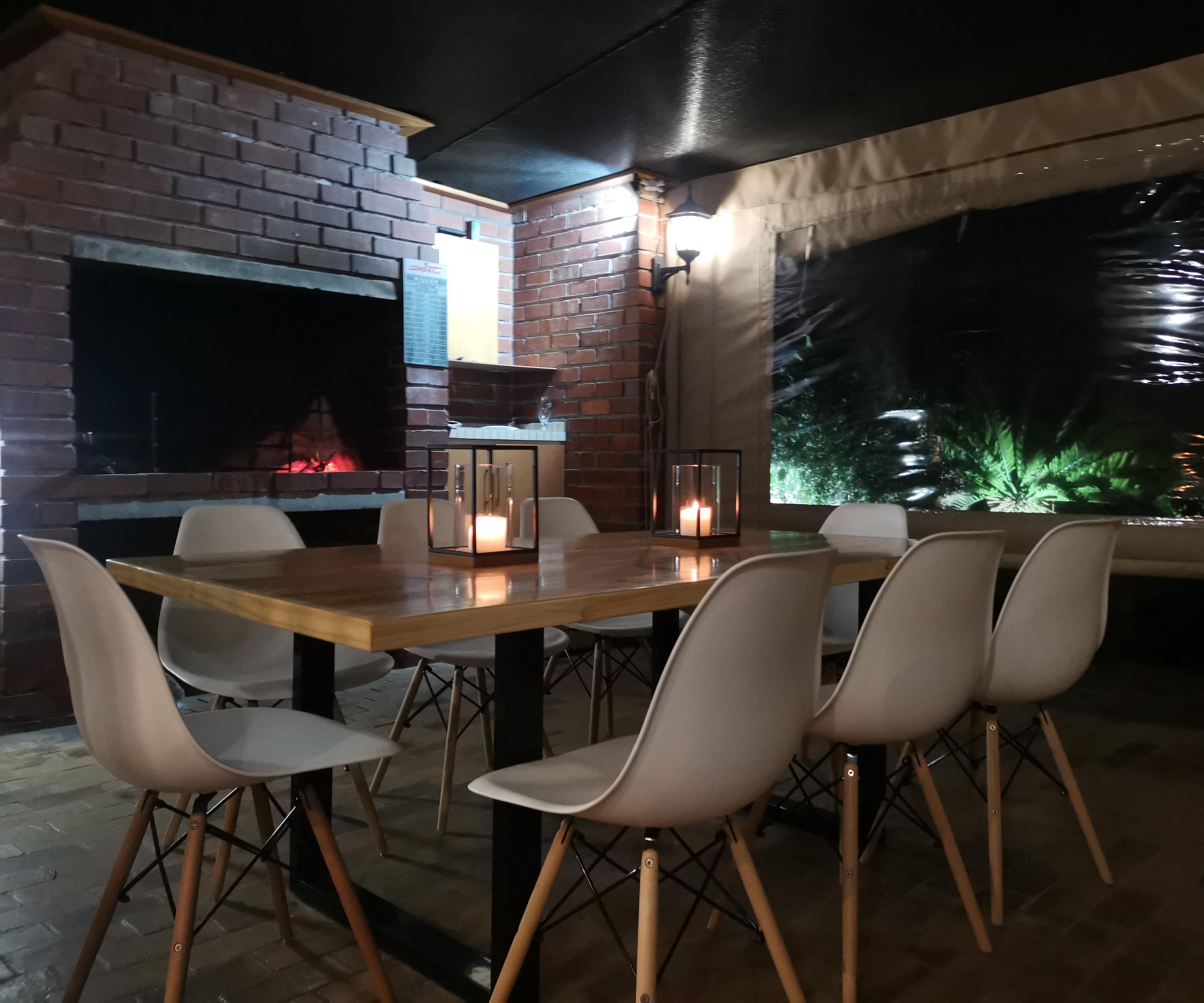 Patio Table / Dining Table