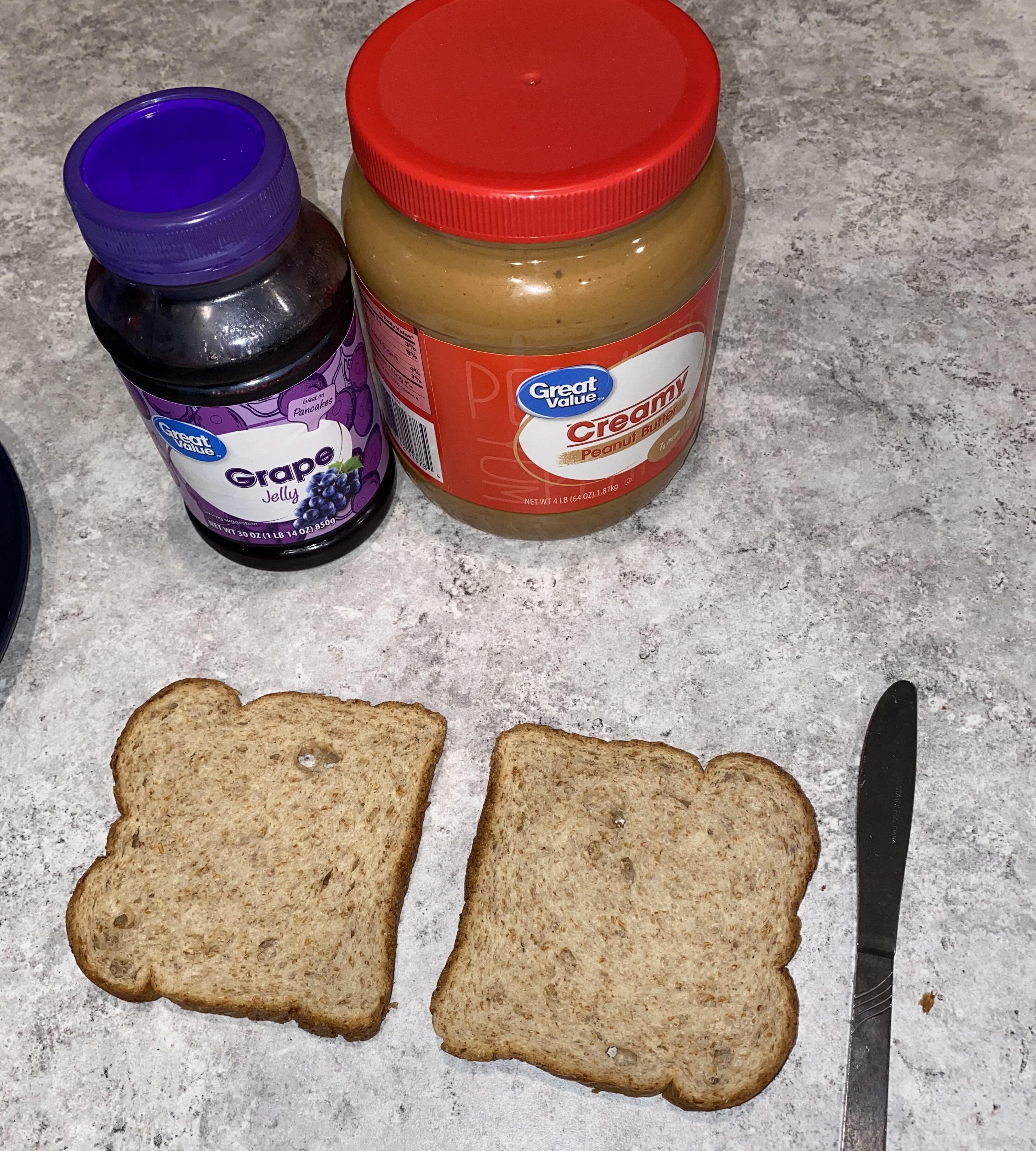 How to Make a Peanut Butter and Jelly Sandwich