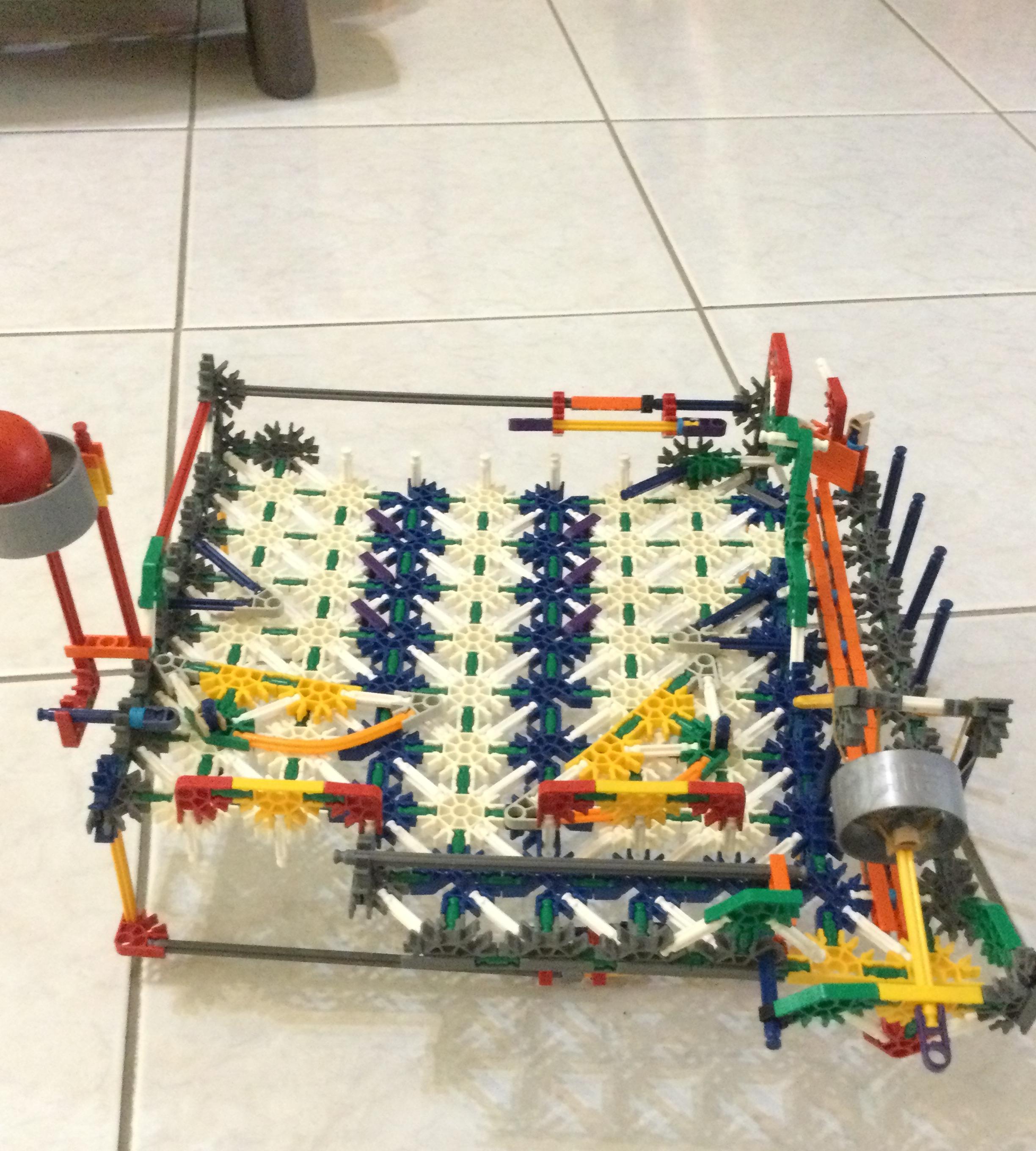 K’nex Mini Pinball Machine