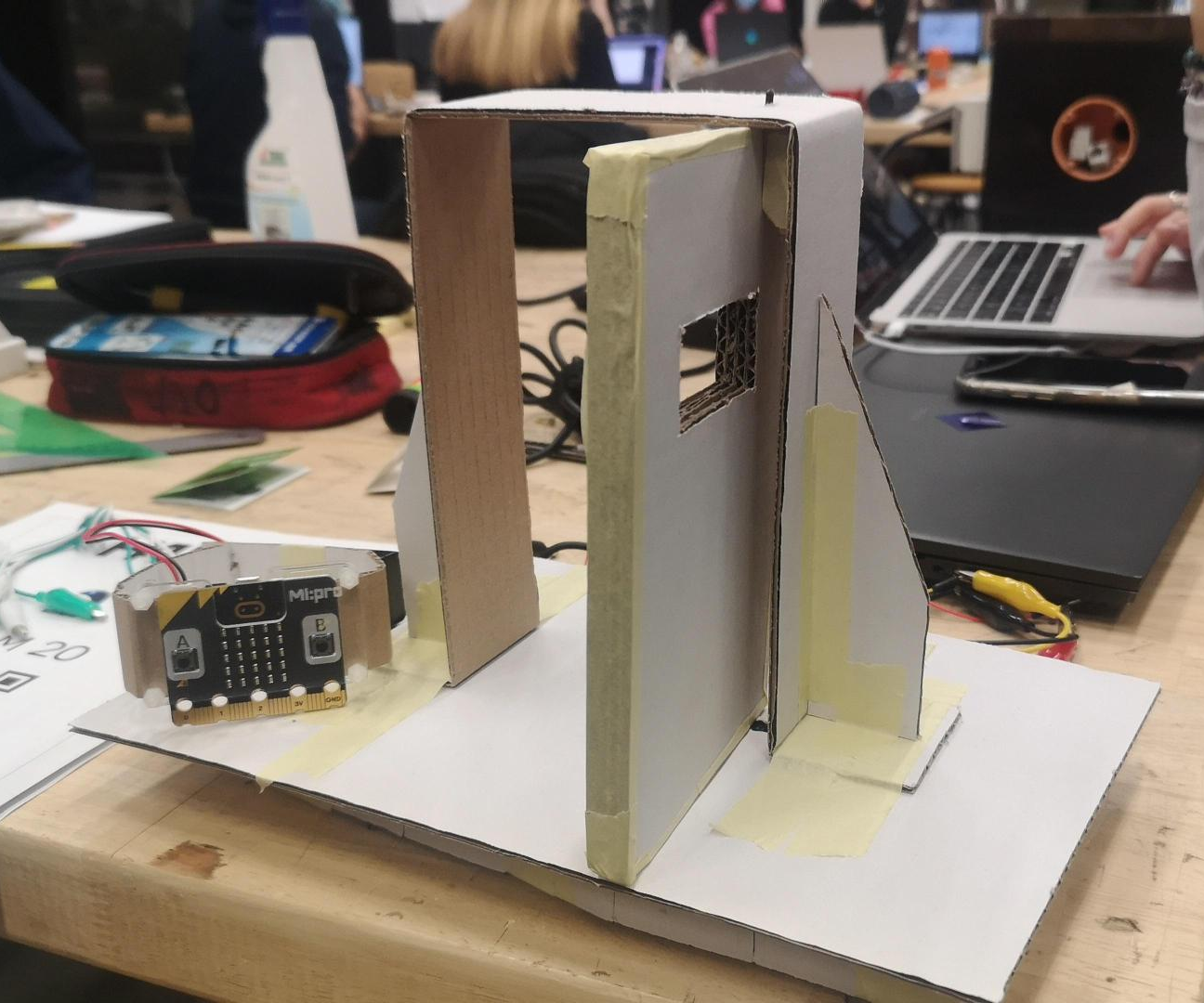 H4E1 - Team 20 - Alzheimer's Wondering