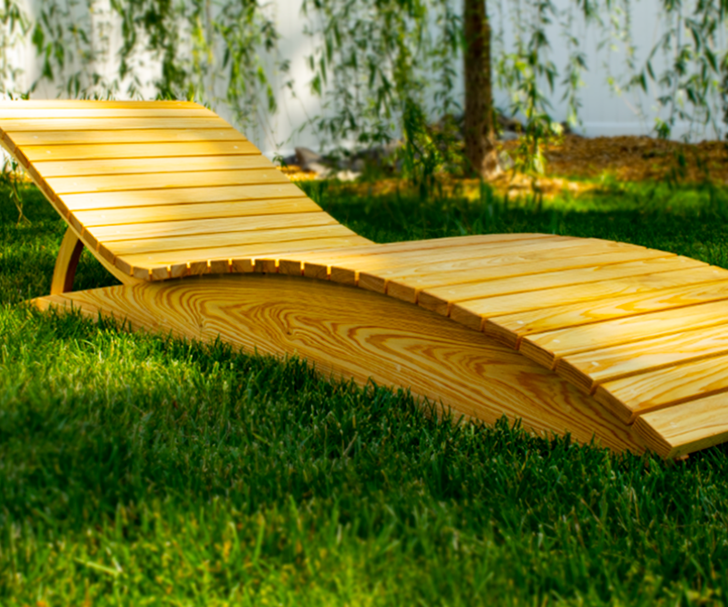 DIY Outdoor Chaise Lounge (Longue)