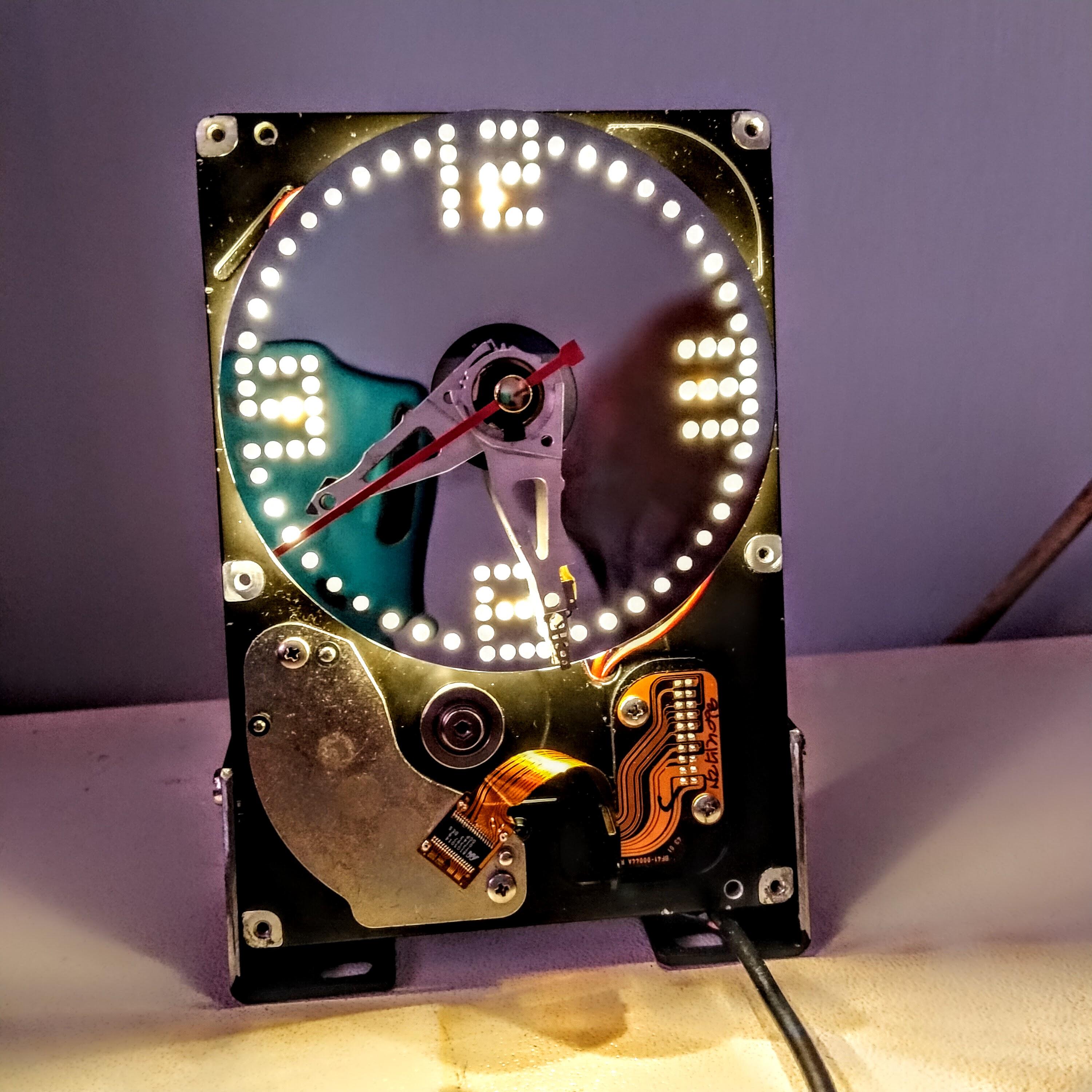 Turn Your Broken HDD Into a Desk Clock
