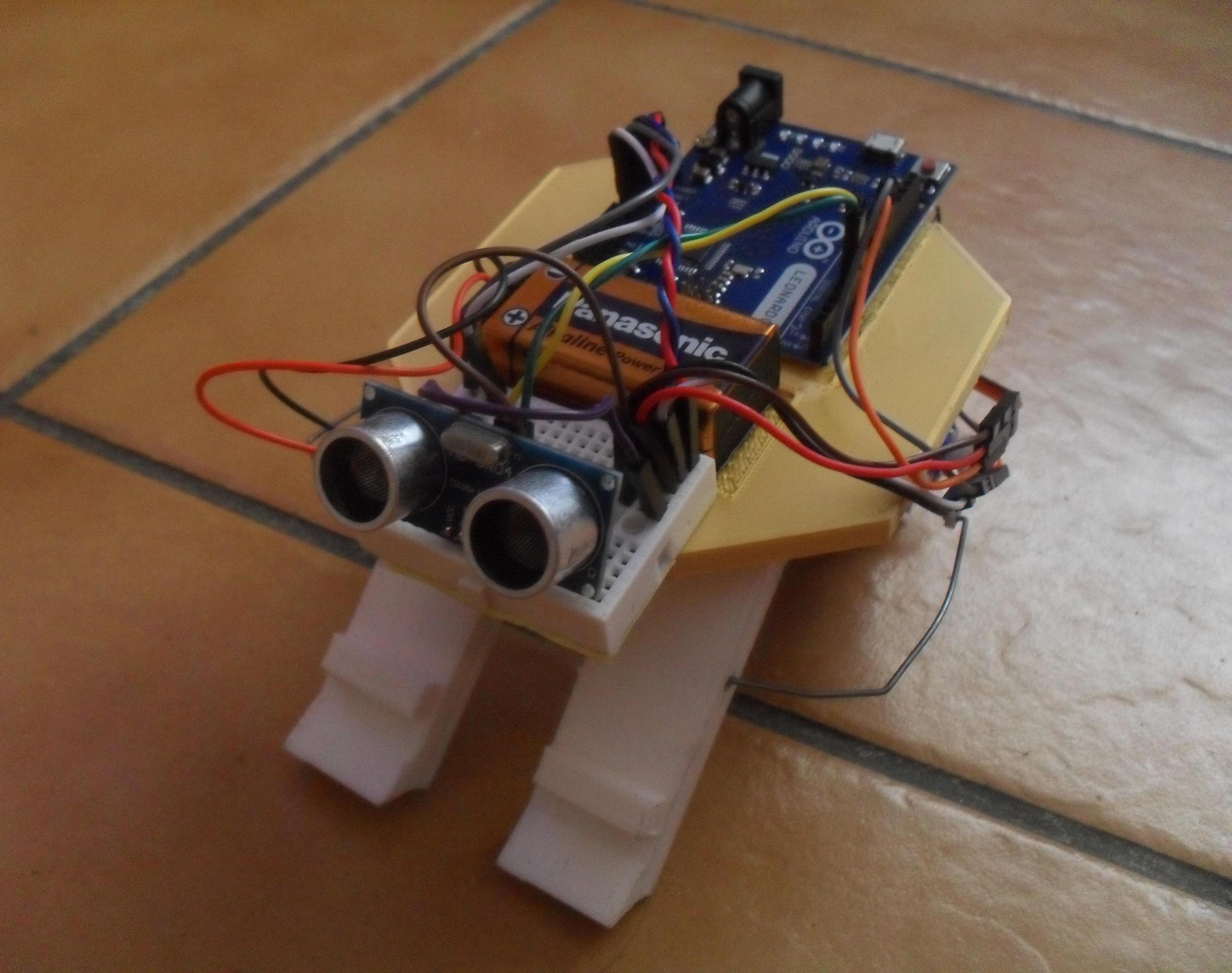 QUADRUINO ROBOT QUADRUPED WALKING (DIY)
