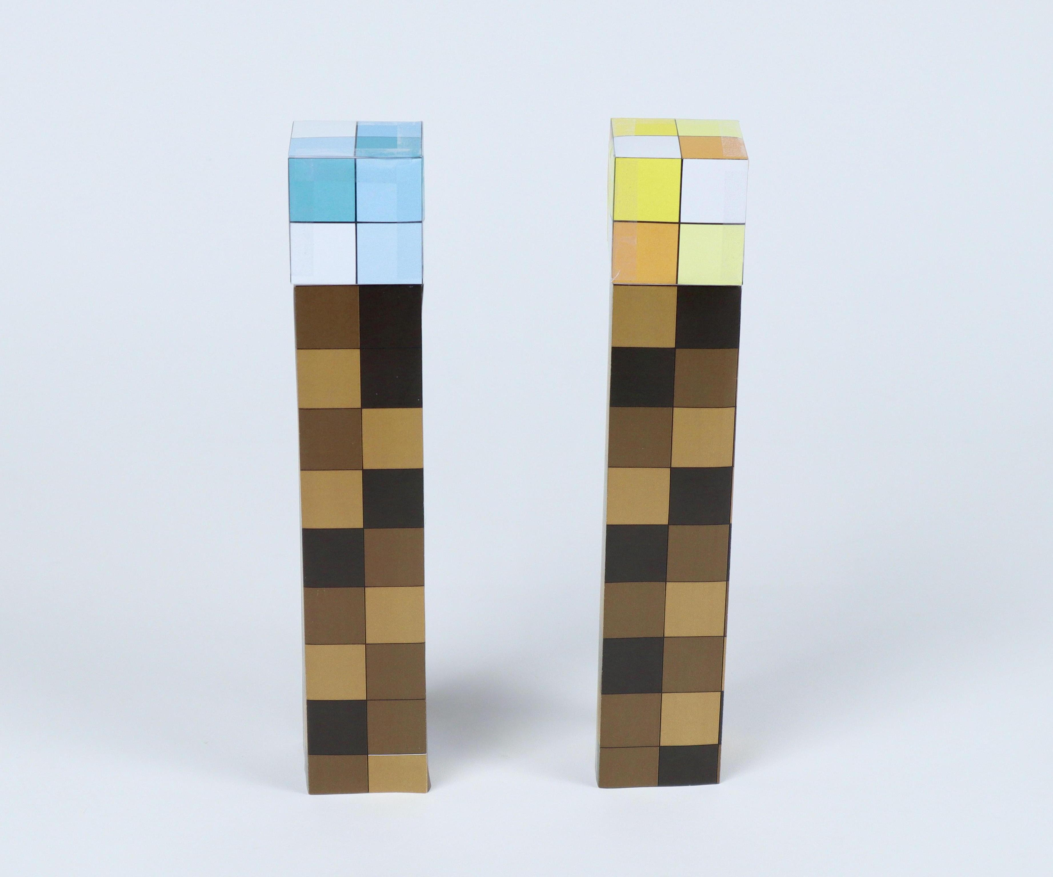 MINECRAFT-Inspired Light-Up LED Torch