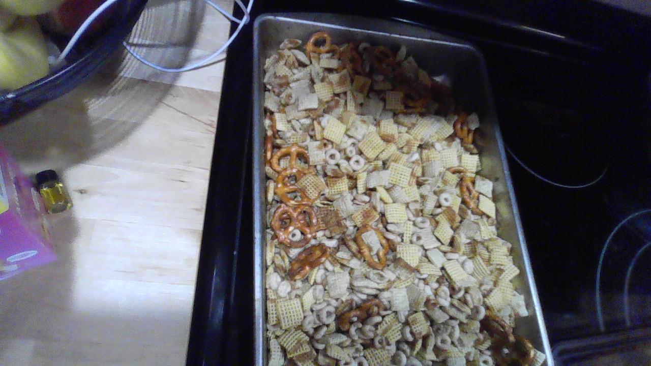 HOW TO MAKE Chexs Mix