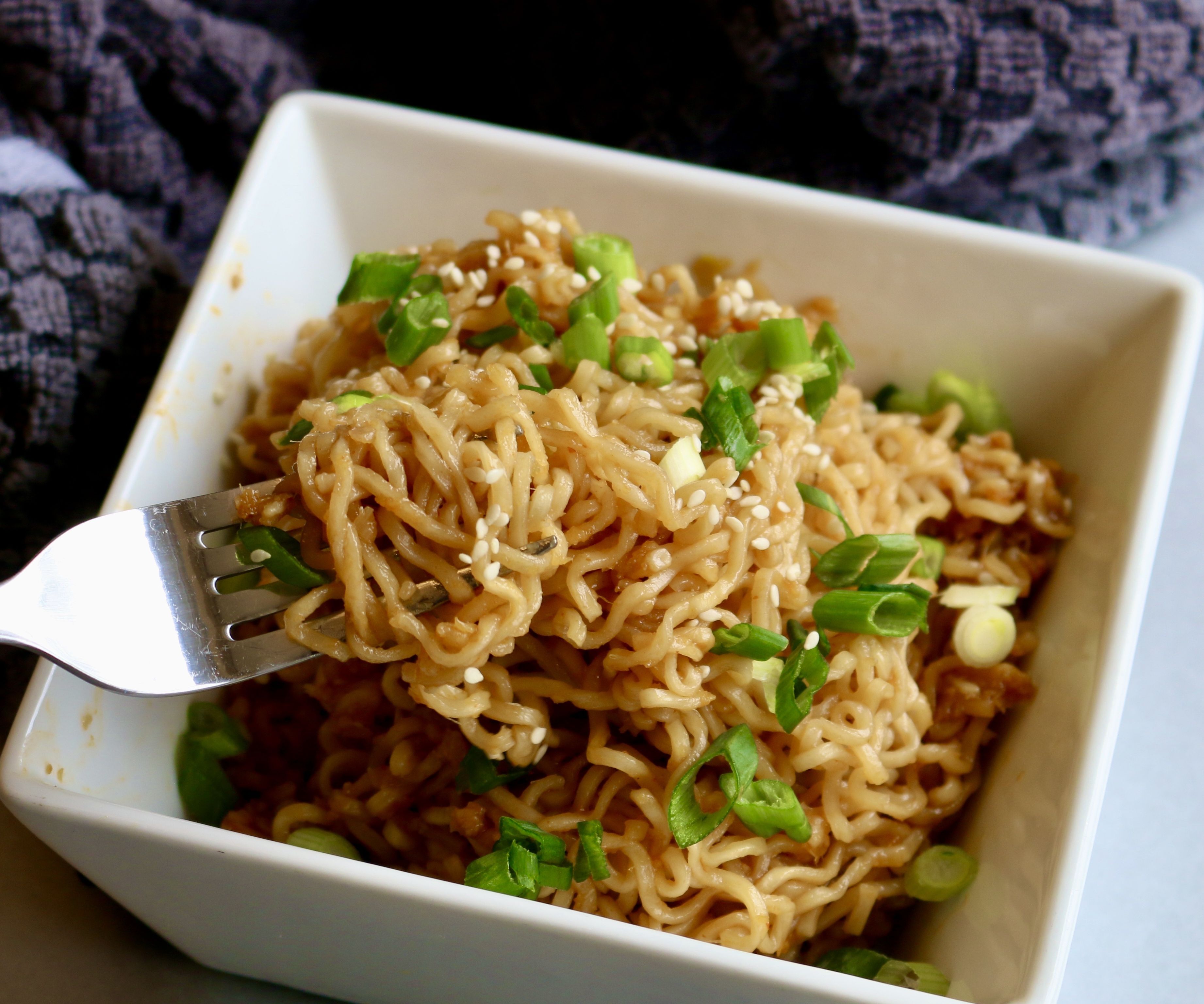 Sesame Garlic Ginger Ramen Noodles Recipe