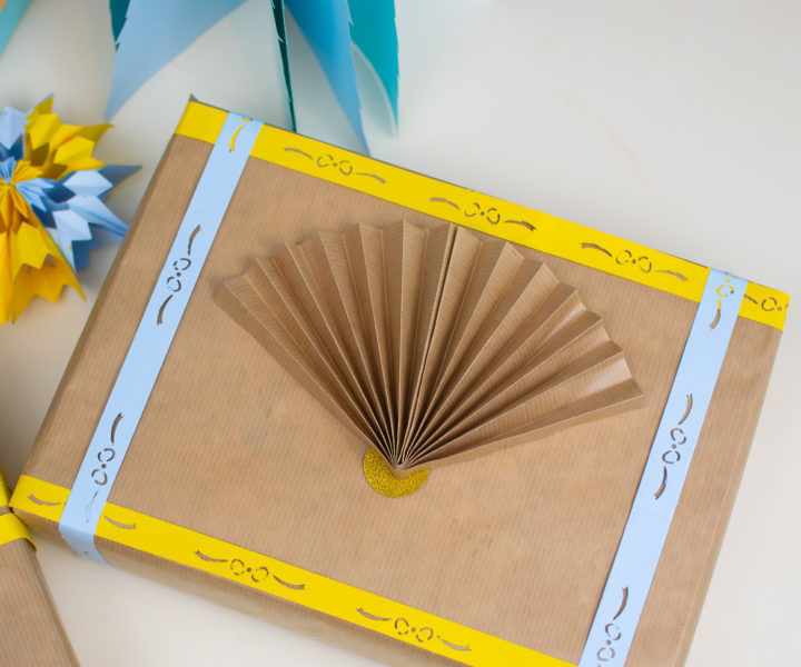 Ways to wrap presents with brown paper