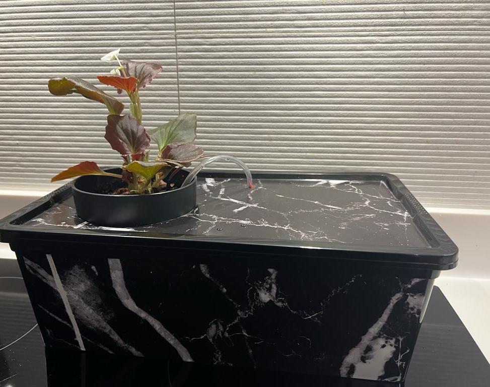 Self-watering Flower Pot !! With Arduino