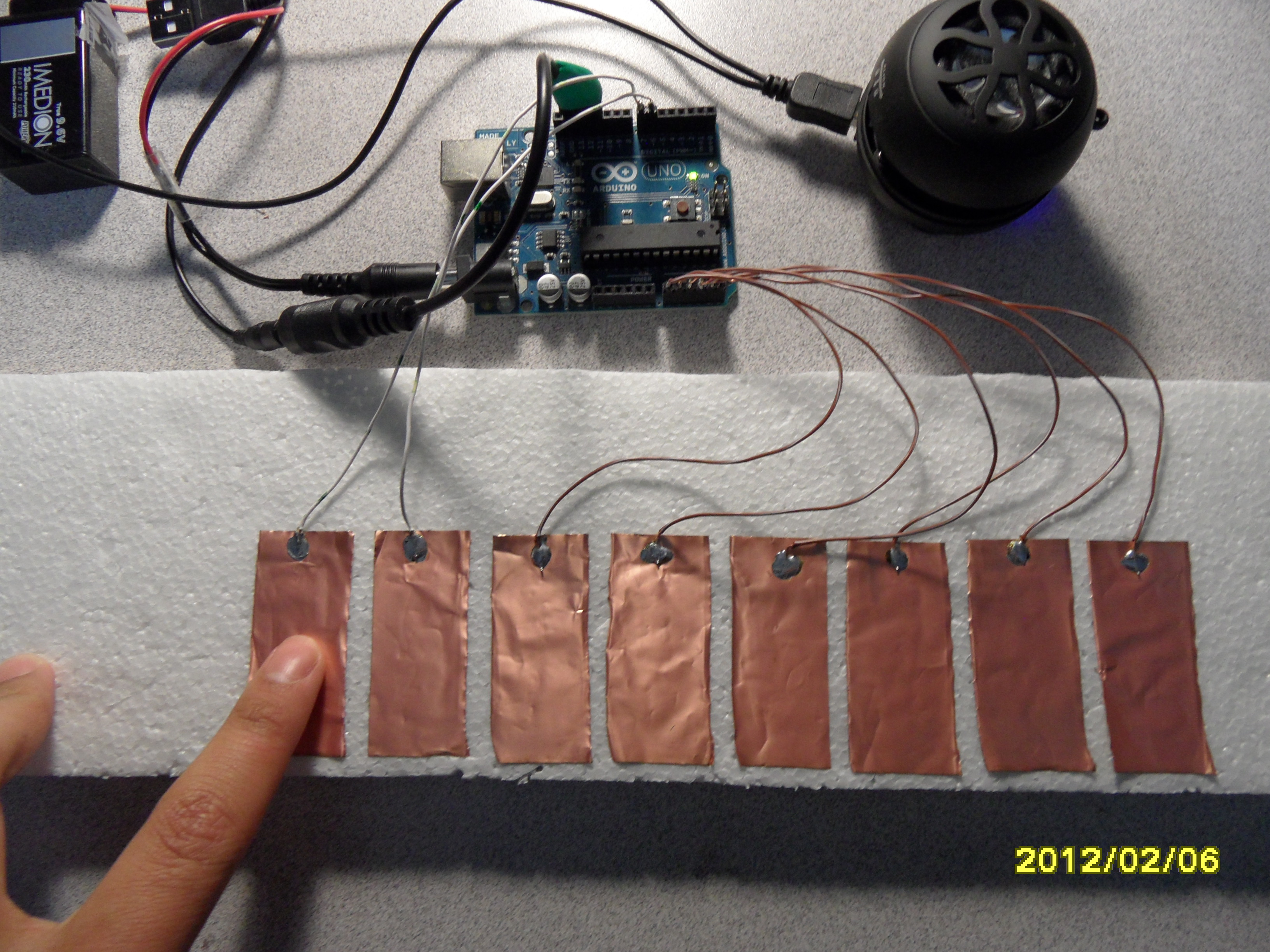The Arduino OctoSynth