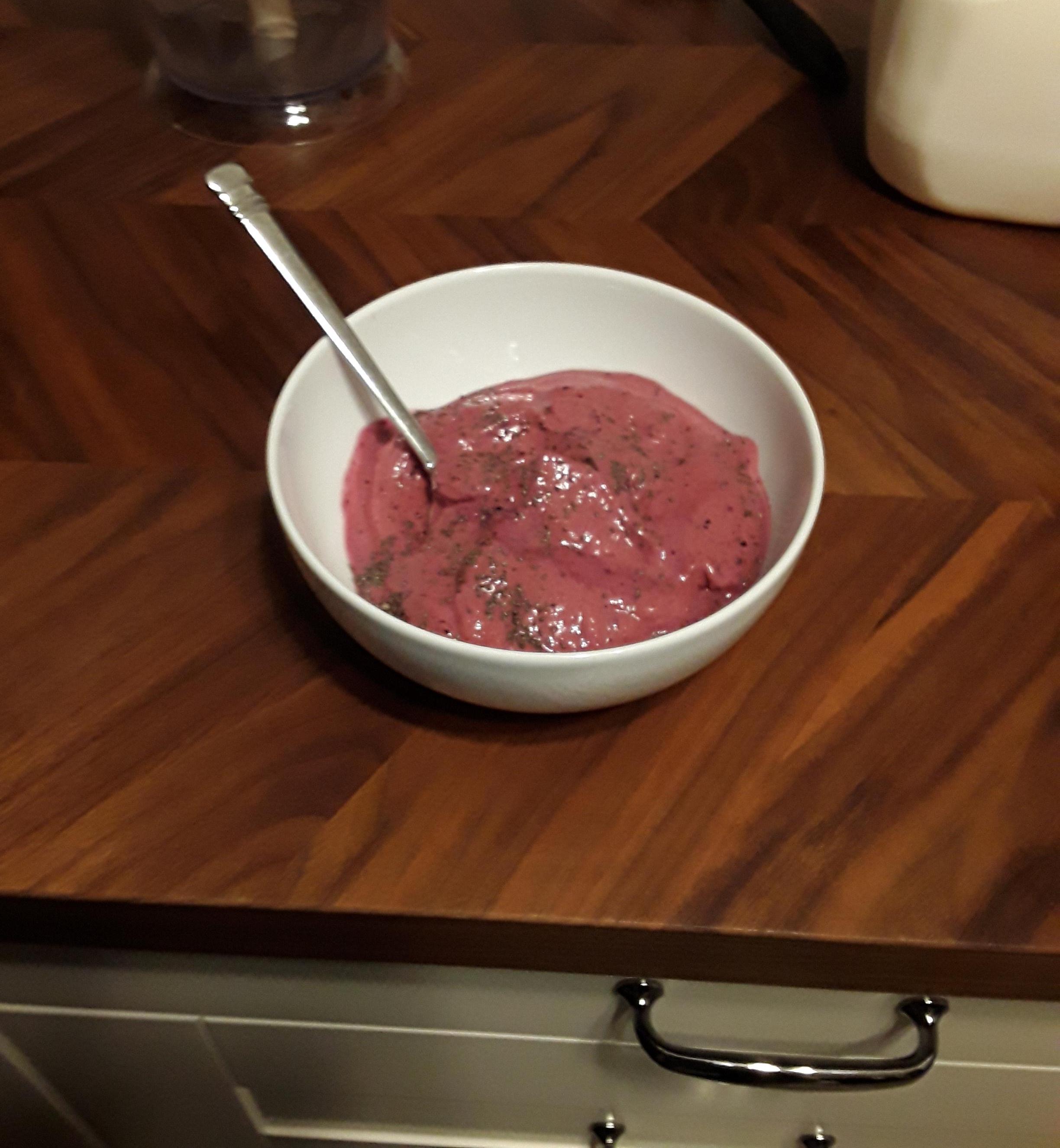 Super Simple Homemade Blueberry Bannana Ice Cream!