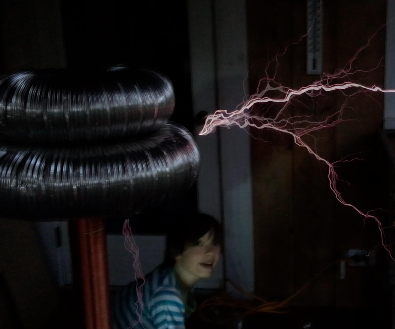 Epic 1,000,000 Volt Tesla Coil