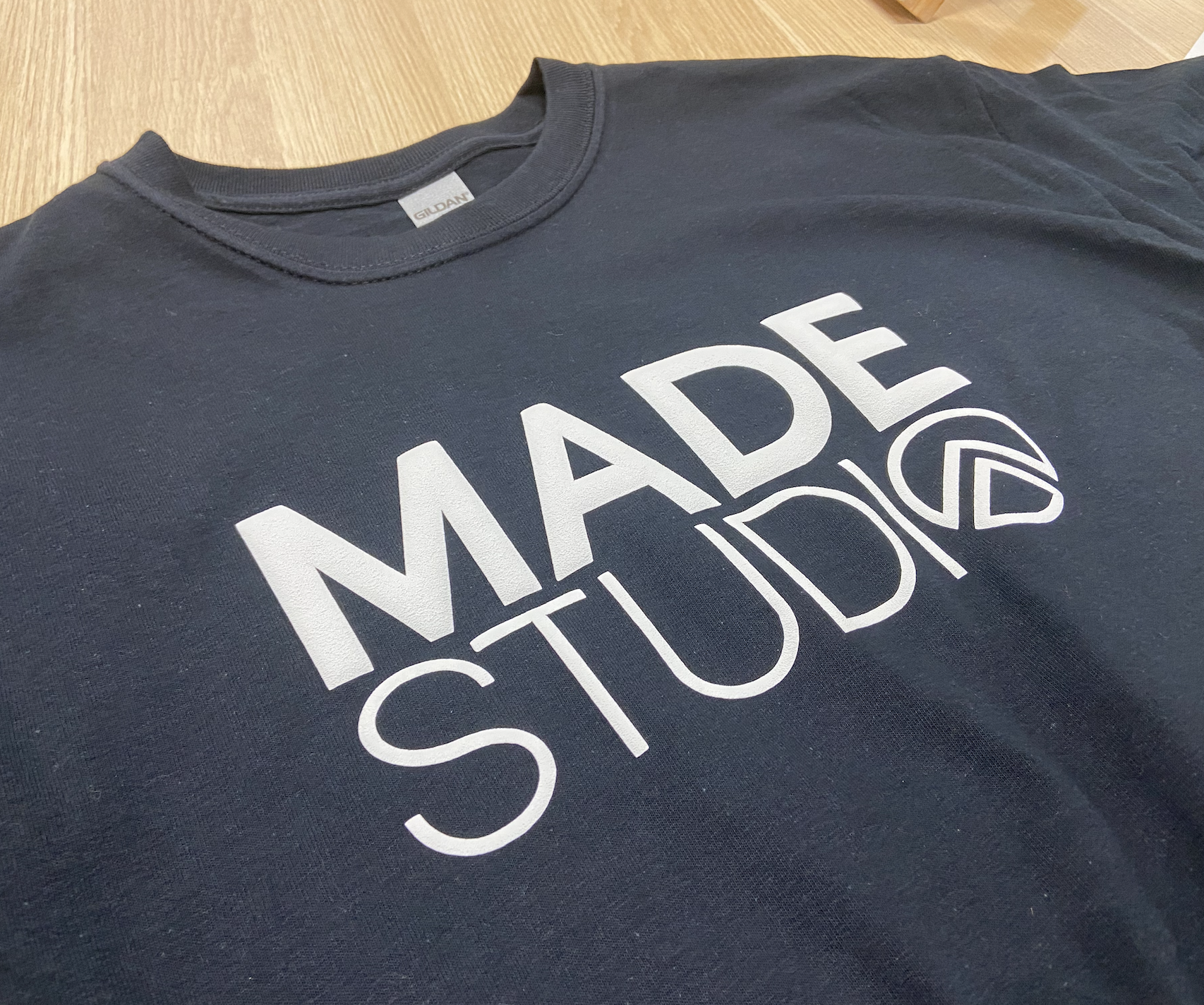 How to Make T-Shirts With Puff Vinyl