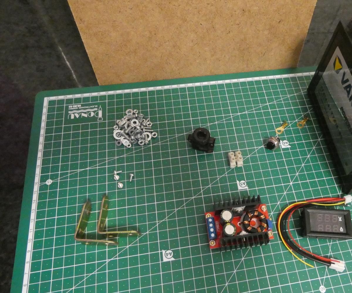 Mobile Power Supply / Jump Starter