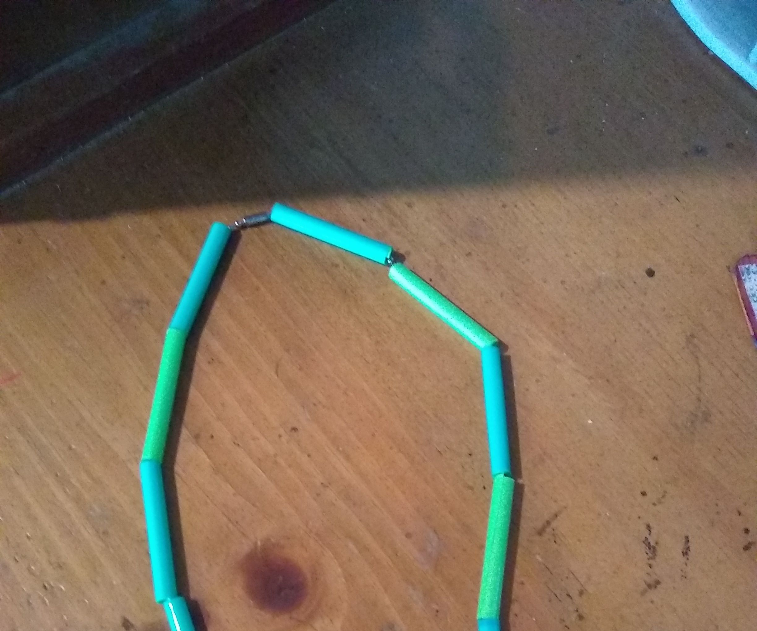 Straw Necklace Compartment 